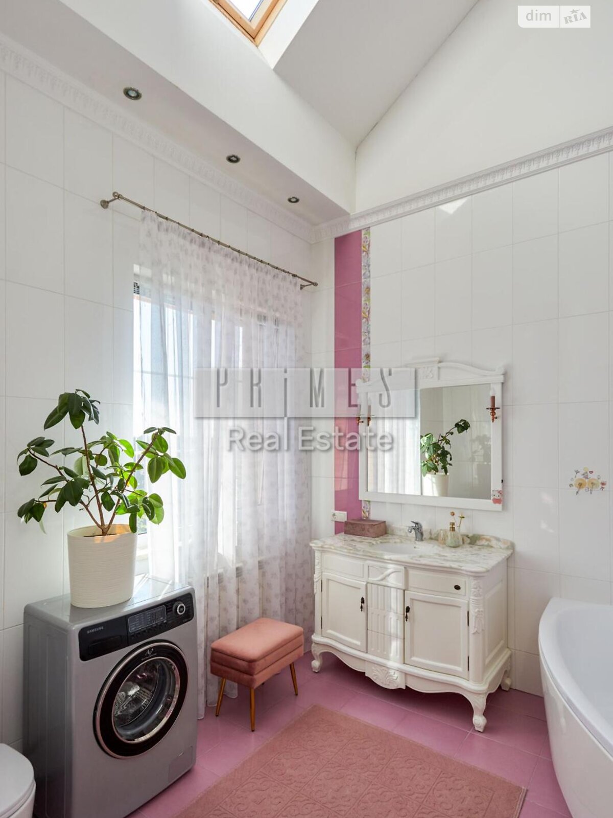 двухэтажный дом с верандой, 335.5 кв. м, кирпич. Продажа в Петрушках фото 1