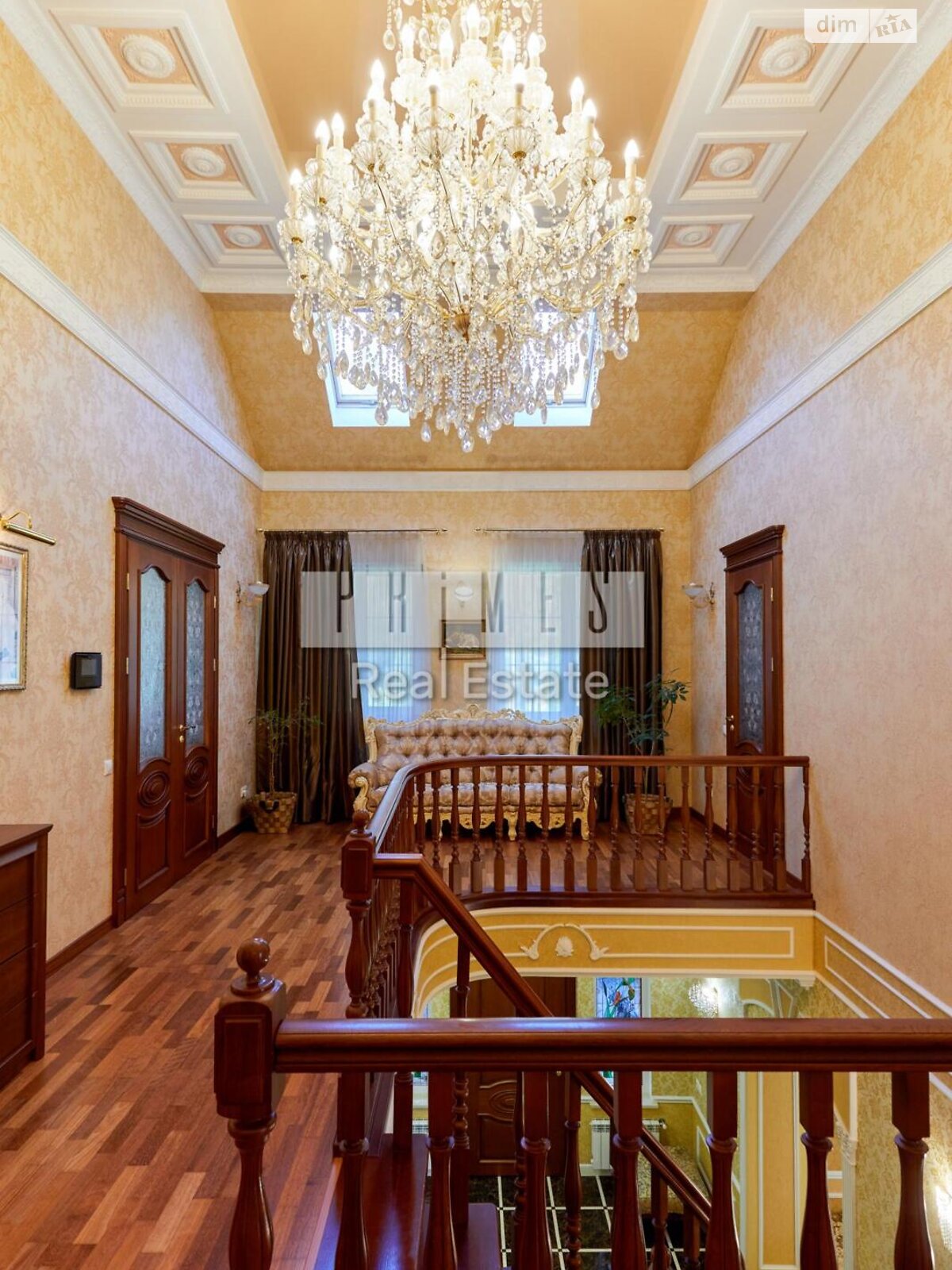 двухэтажный дом с верандой, 335.5 кв. м, кирпич. Продажа в Петрушках фото 1