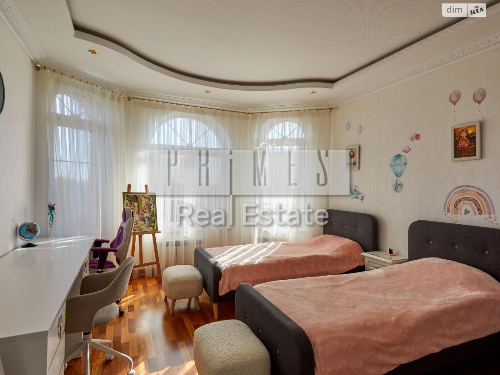 двухэтажный дом с верандой, 335.5 кв. м, кирпич. Продажа в Петрушках фото 1