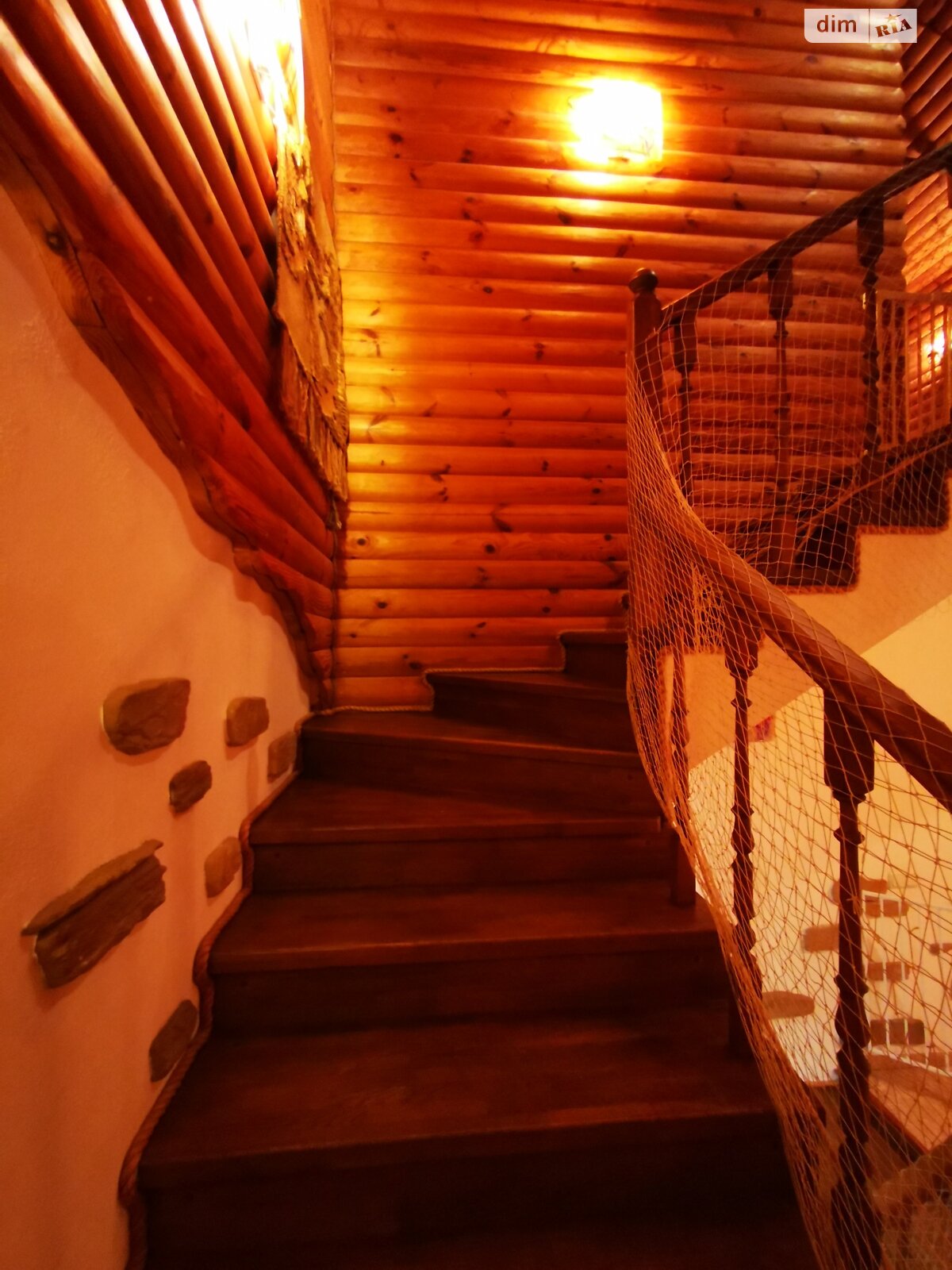 триповерховий будинок з балконом, 285 кв. м, кирпич. Продаж у Петрушках фото 1 триповерховий будинок з балконом, 285 кв. м, кирпич. Продаж у Петрушках фото 1