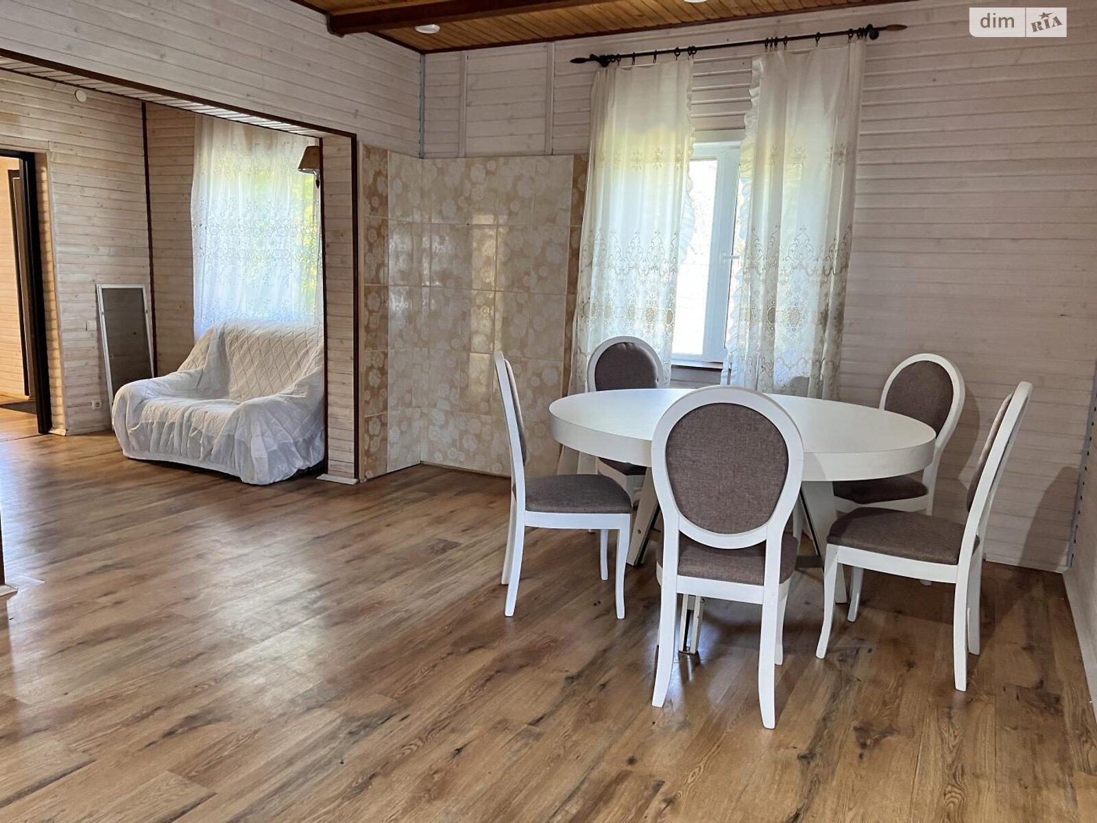 двоповерховий будинок з опаленням, 120 кв. м, цегла. Продаж у Петрушках фото 1 двоповерховий будинок з опаленням, 120 кв. м, цегла. Продаж у Петрушках фото 1
