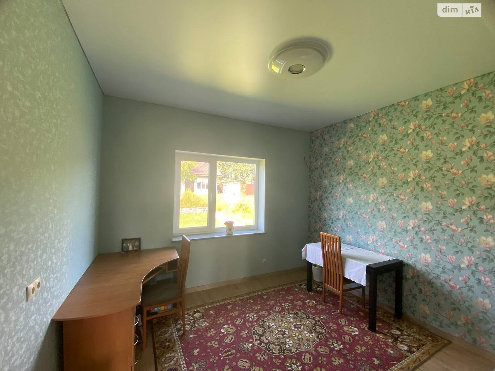 триповерховий будинок з верандою, 130.8 кв. м, цегла. Продаж у Петрушках фото 1 триповерховий будинок з верандою, 130.8 кв. м, цегла. Продаж у Петрушках фото 1