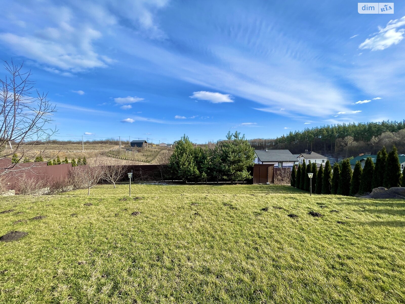 триповерховий будинок, 205.5 кв. м, піноблок. Продаж у Петрушках фото 1 триповерховий будинок, 205.5 кв. м, піноблок. Продаж у Петрушках фото 1