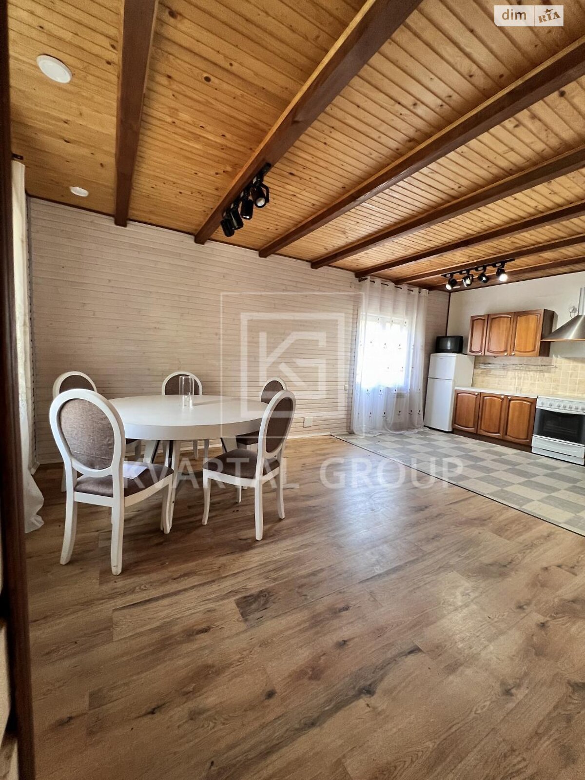 двоповерховий будинок з опаленням, 120 кв. м, цегла. Продаж у Петрушках фото 1 двоповерховий будинок з опаленням, 120 кв. м, цегла. Продаж у Петрушках фото 1