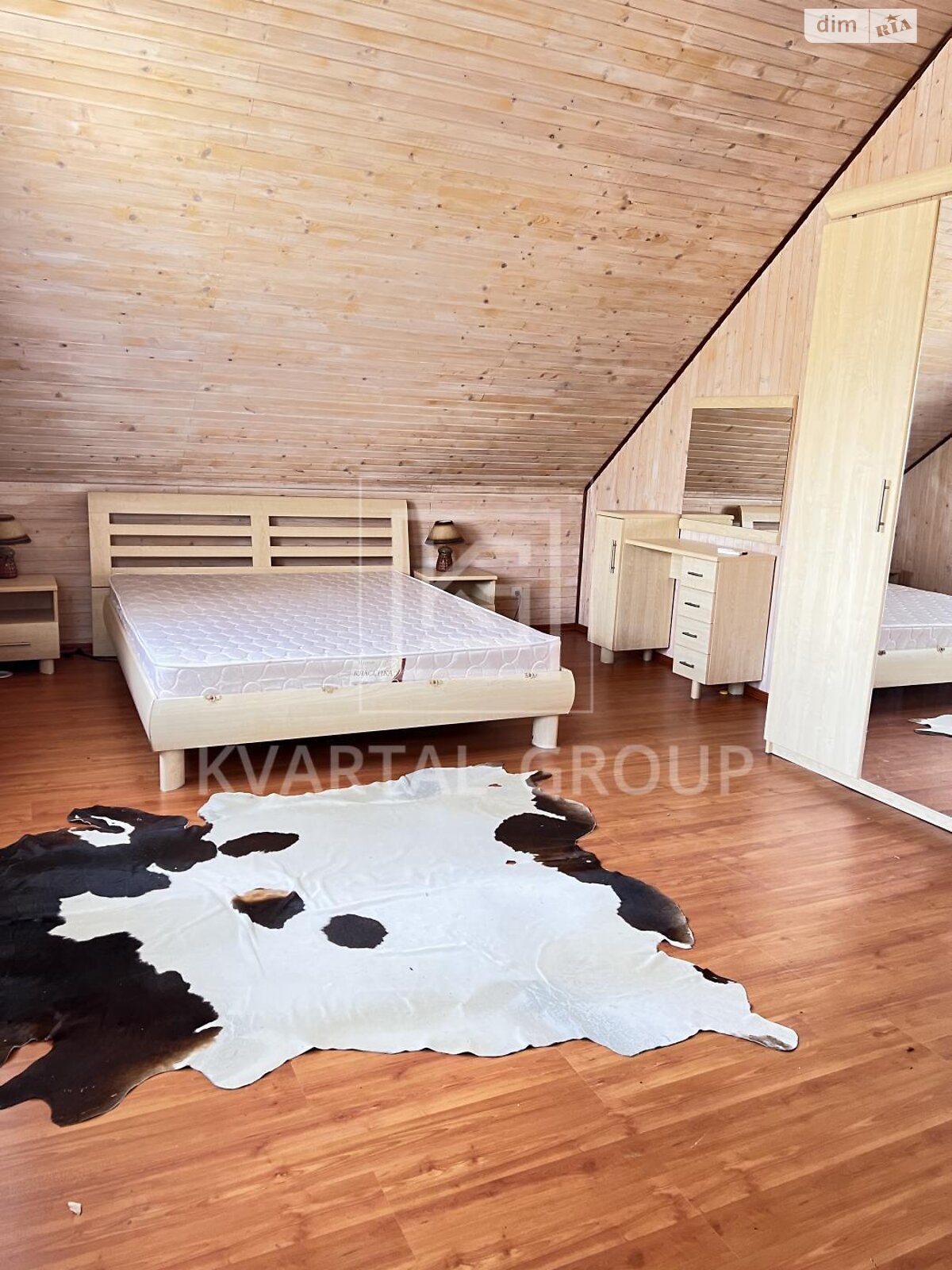 двоповерховий будинок з опаленням, 120 кв. м, цегла. Продаж у Петрушках фото 1 двоповерховий будинок з опаленням, 120 кв. м, цегла. Продаж у Петрушках фото 1