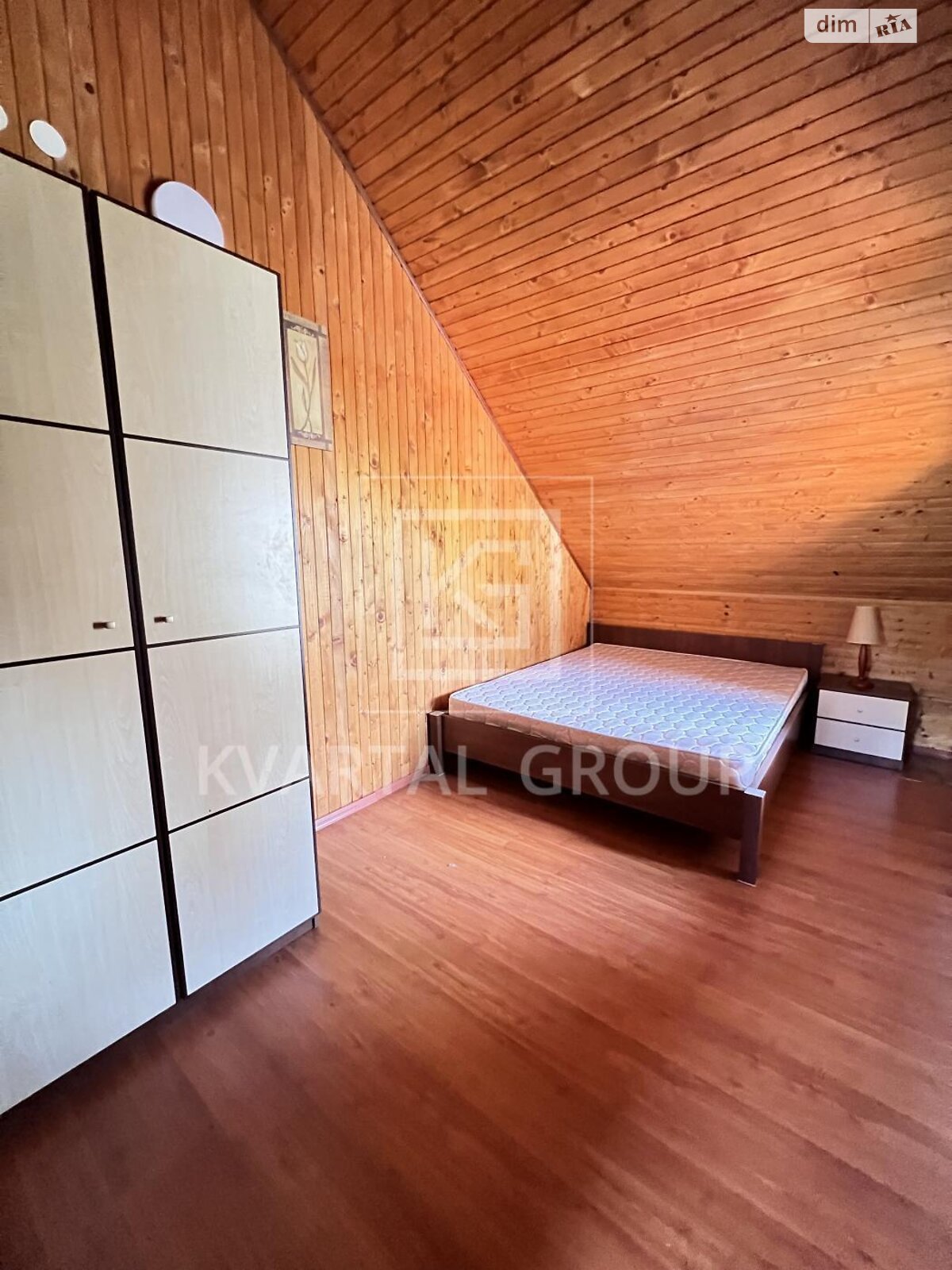 двоповерховий будинок з опаленням, 120 кв. м, цегла. Продаж у Петрушках фото 1 двоповерховий будинок з опаленням, 120 кв. м, цегла. Продаж у Петрушках фото 1