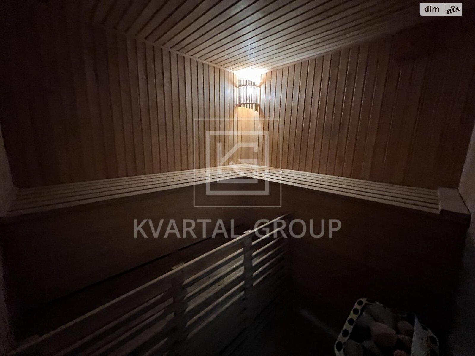 двоповерховий будинок з опаленням, 120 кв. м, цегла. Продаж у Петрушках фото 1 двоповерховий будинок з опаленням, 120 кв. м, цегла. Продаж у Петрушках фото 1