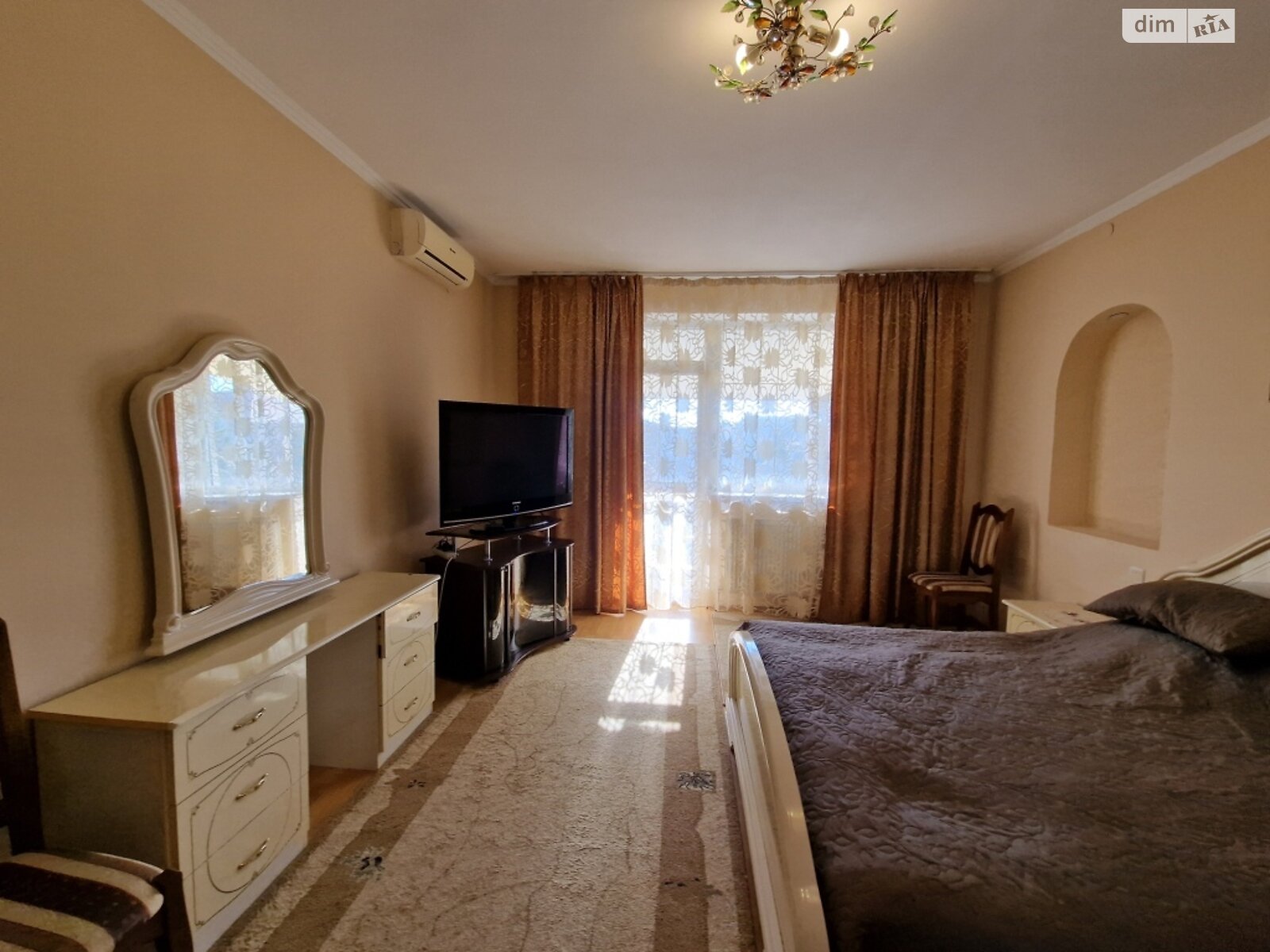 двухэтажный дом с верандой, 241.3 кв. м, кирпич. Продажа в Пидгорбе фото 1 двухэтажный дом с верандой, 241.3 кв. м, кирпич. Продажа в Пидгорбе фото 1