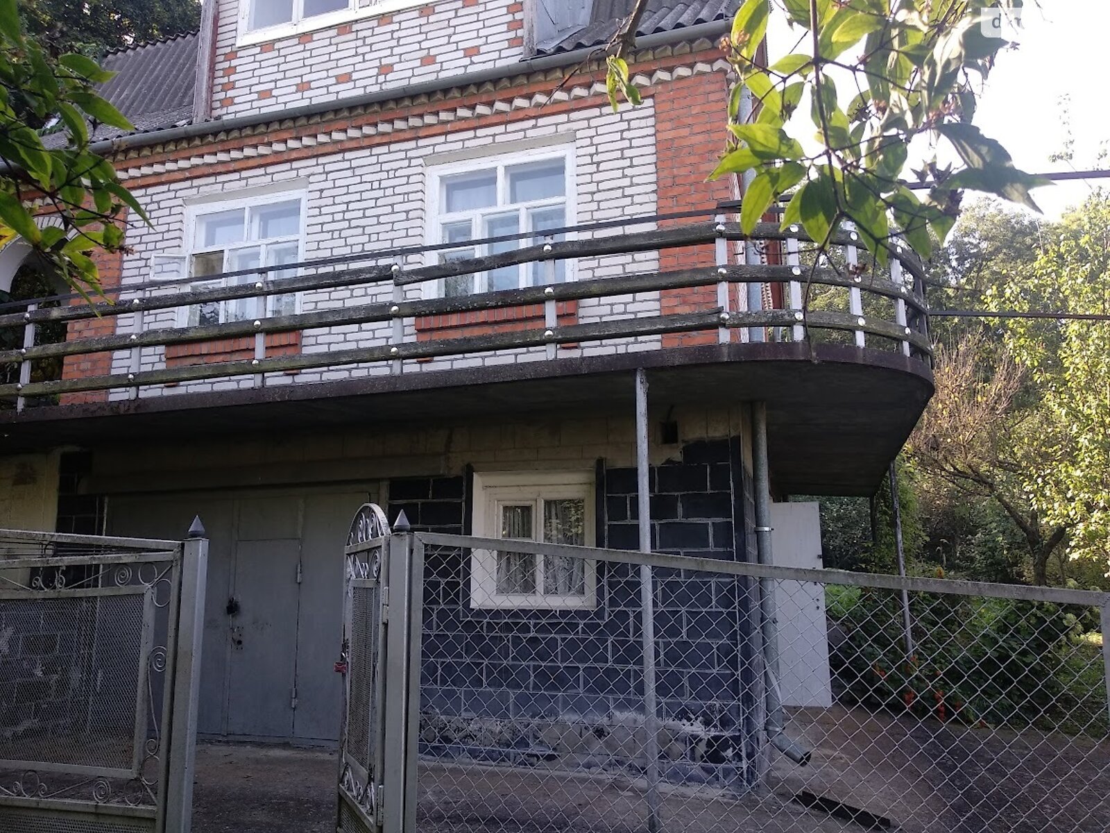 двухэтажный дом с гаражом, 80.9 кв. м, кирпич. Продажа в Пироговцах фото 1
