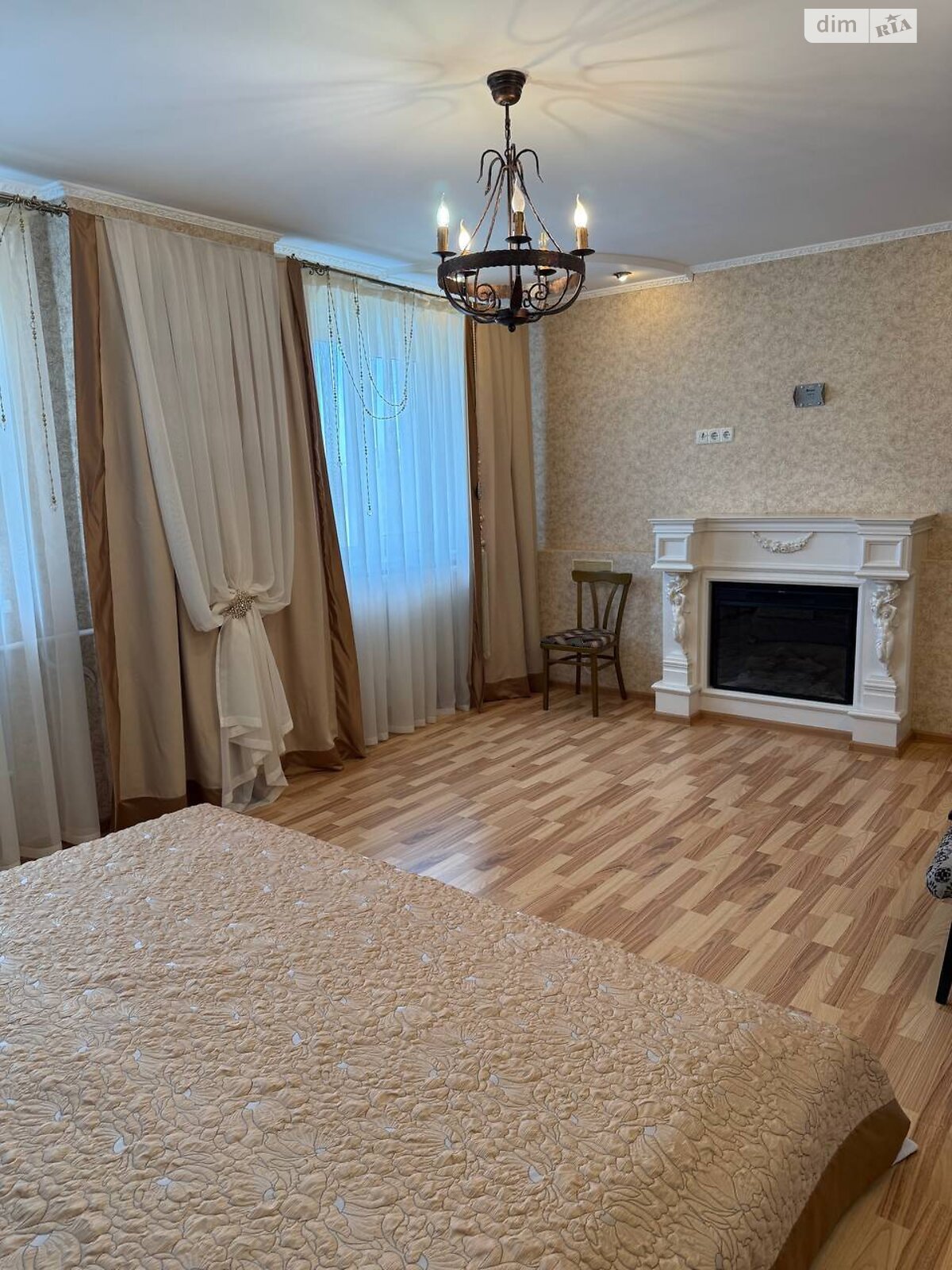 двоповерховий будинок з гаражем, 117.7 кв. м, цегла. Продаж у Пирогівцях фото 1 двоповерховий будинок з гаражем, 117.7 кв. м, цегла. Продаж у Пирогівцях фото 1