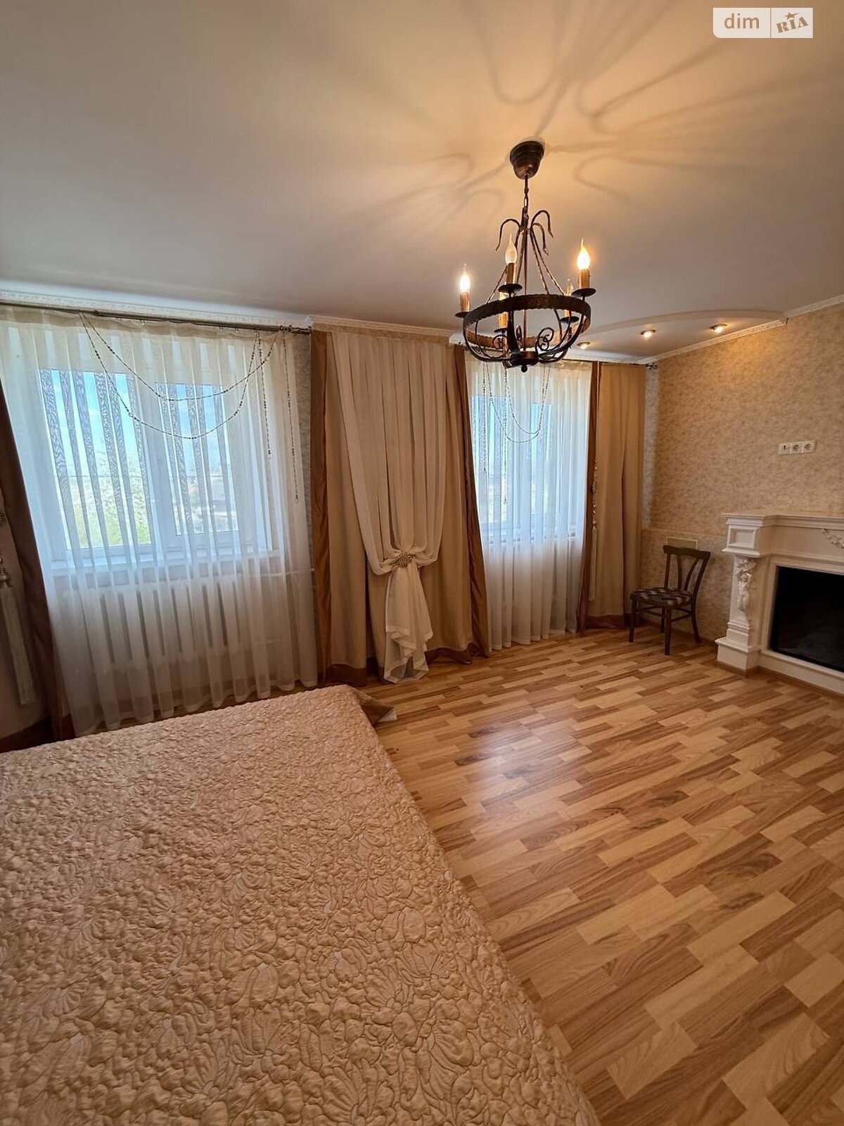 двоповерховий будинок з гаражем, 117.7 кв. м, цегла. Продаж у Пирогівцях фото 1 двоповерховий будинок з гаражем, 117.7 кв. м, цегла. Продаж у Пирогівцях фото 1