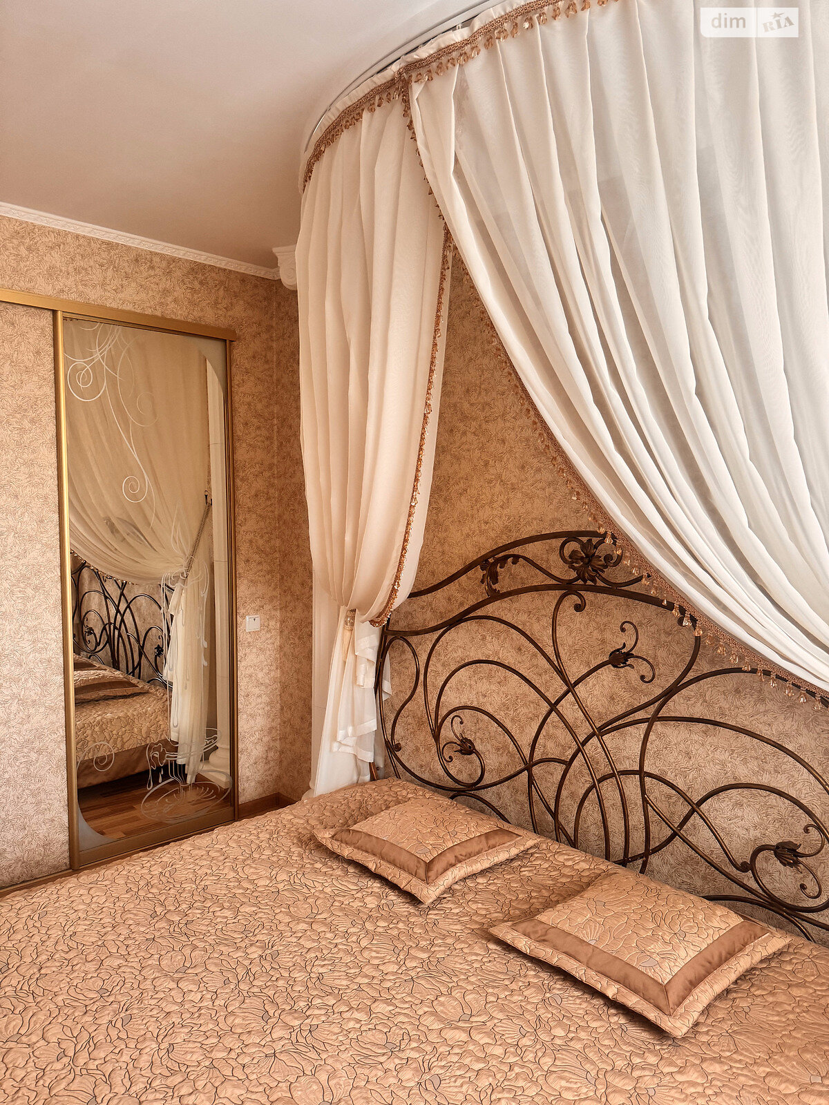двухэтажный дом с гаражом, 117.7 кв. м, кирпич. Продажа в Пироговцах фото 1 двухэтажный дом с гаражом, 117.7 кв. м, кирпич. Продажа в Пироговцах фото 1