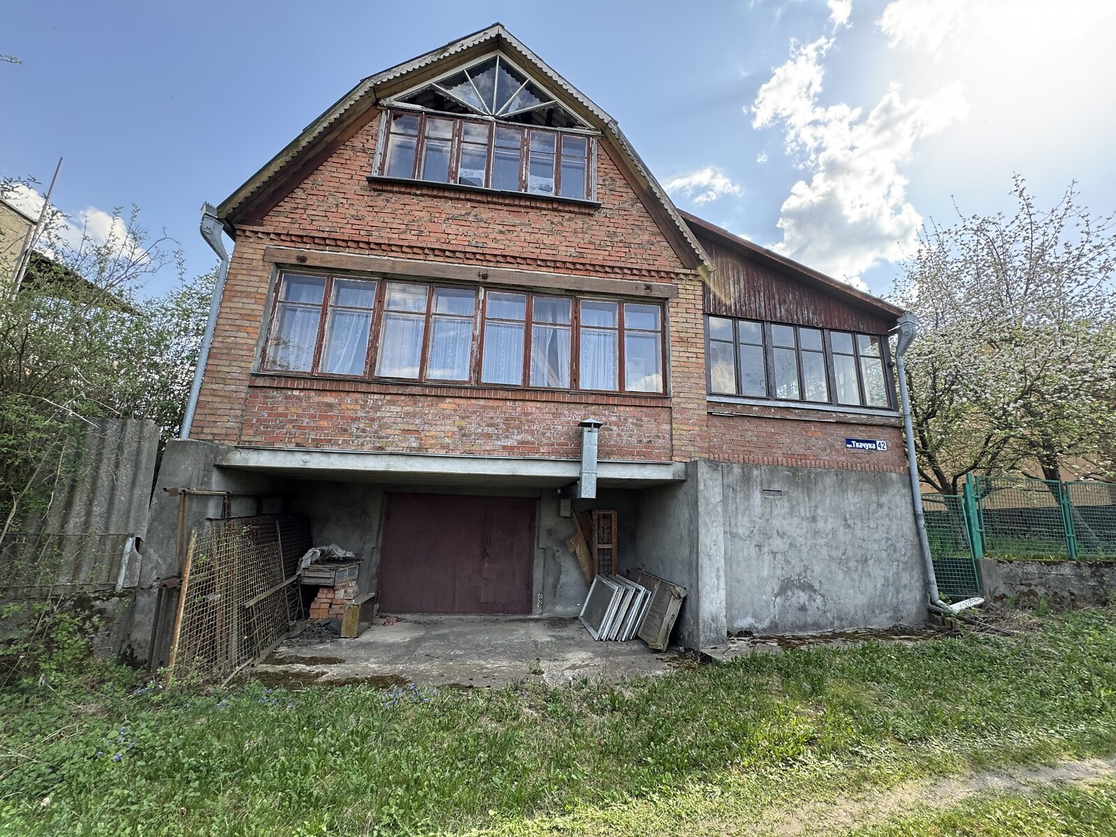 двухэтажный дом с верандой, 93 кв. м, кирпич. Продажа в Пироговцах фото 1 двухэтажный дом с верандой, 93 кв. м, кирпич. Продажа в Пироговцах фото 1