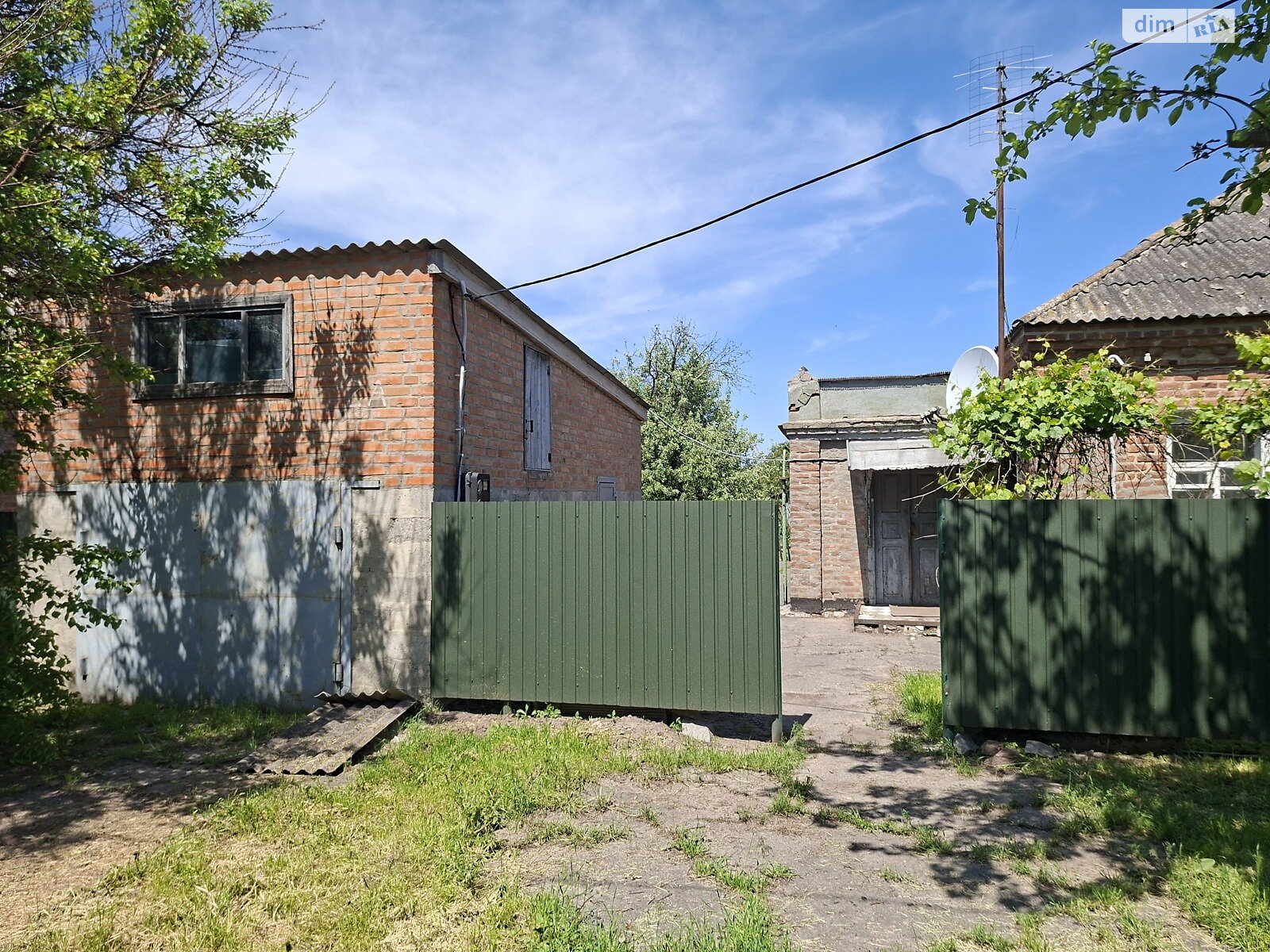 одноповерховий будинок, 110 кв. м, цегла. Продаж у Пирятині фото 1 одноповерховий будинок, 110 кв. м, цегла. Продаж у Пирятині фото 1