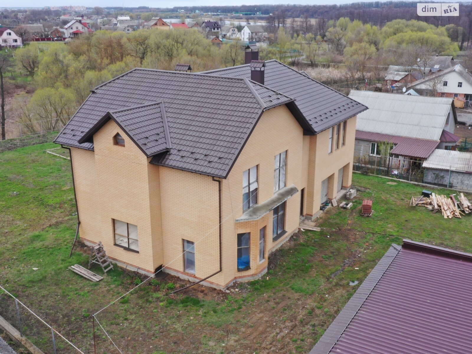 двоповерховий будинок, 430 кв. м, цегла. Продаж у Писарівці фото 1 двоповерховий будинок, 430 кв. м, цегла. Продаж у Писарівці фото 1