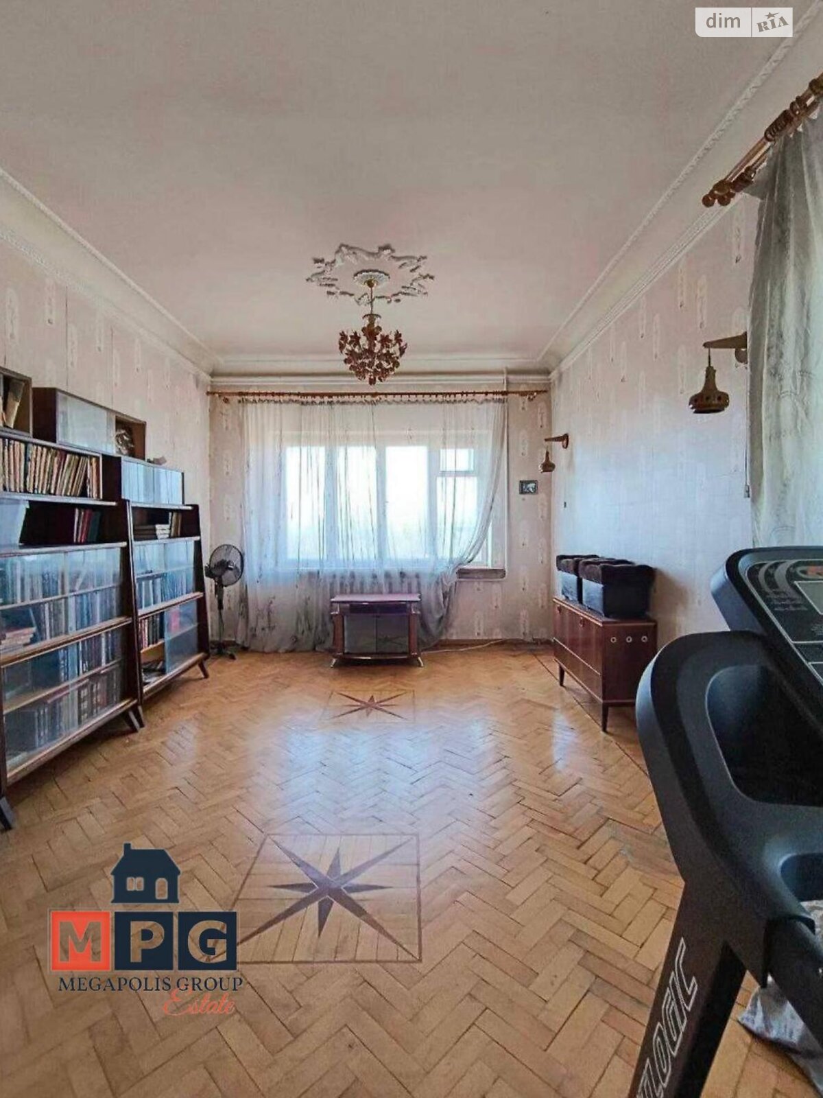 триповерховий будинок, 499 кв. м, кирпич. Продаж у Південному фото 1 триповерховий будинок, 499 кв. м, кирпич. Продаж у Південному фото 1