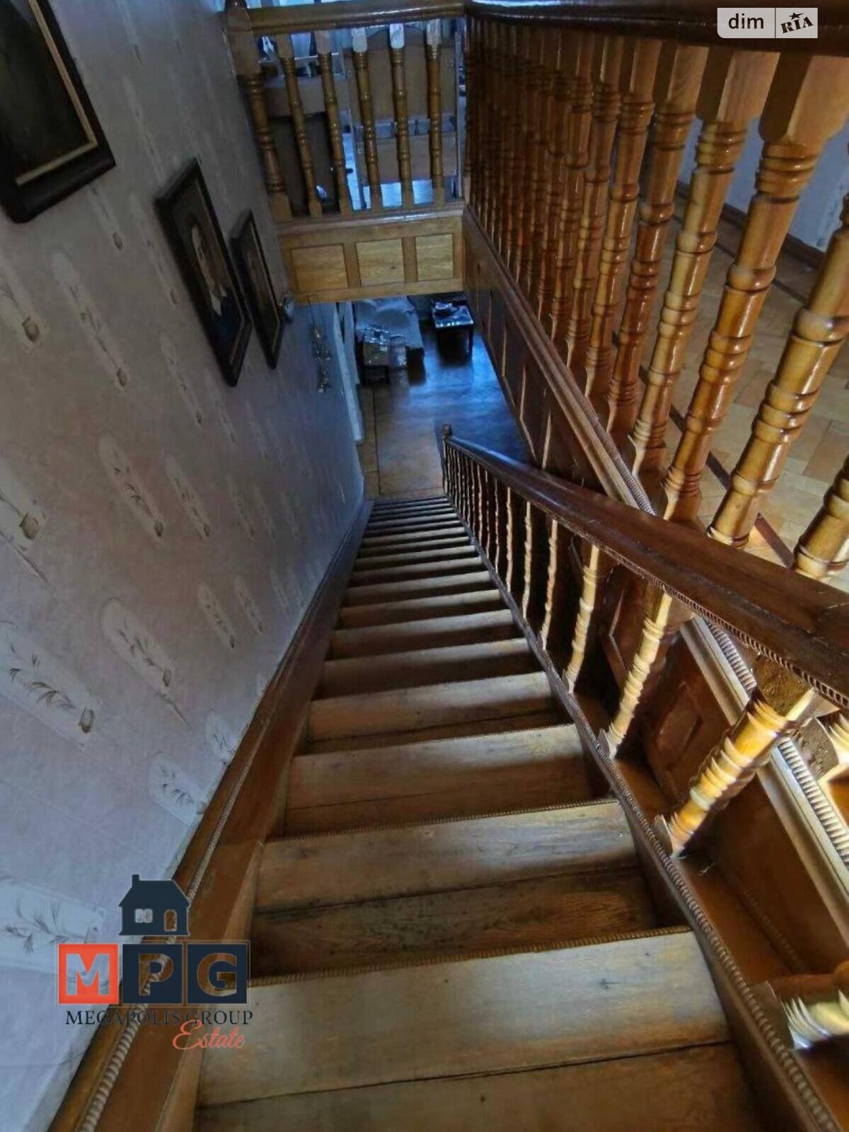 триповерховий будинок, 499 кв. м, кирпич. Продаж у Південному фото 1 триповерховий будинок, 499 кв. м, кирпич. Продаж у Південному фото 1