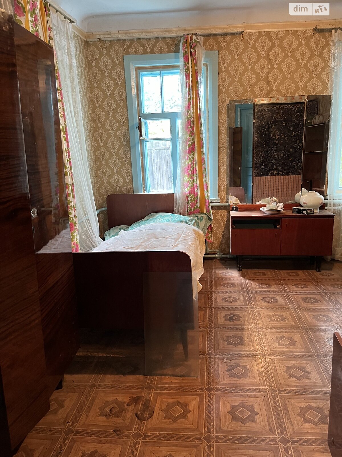 одноповерховий будинок з гаражем, 52.4 кв. м, цегла. Продаж у Південному фото 1