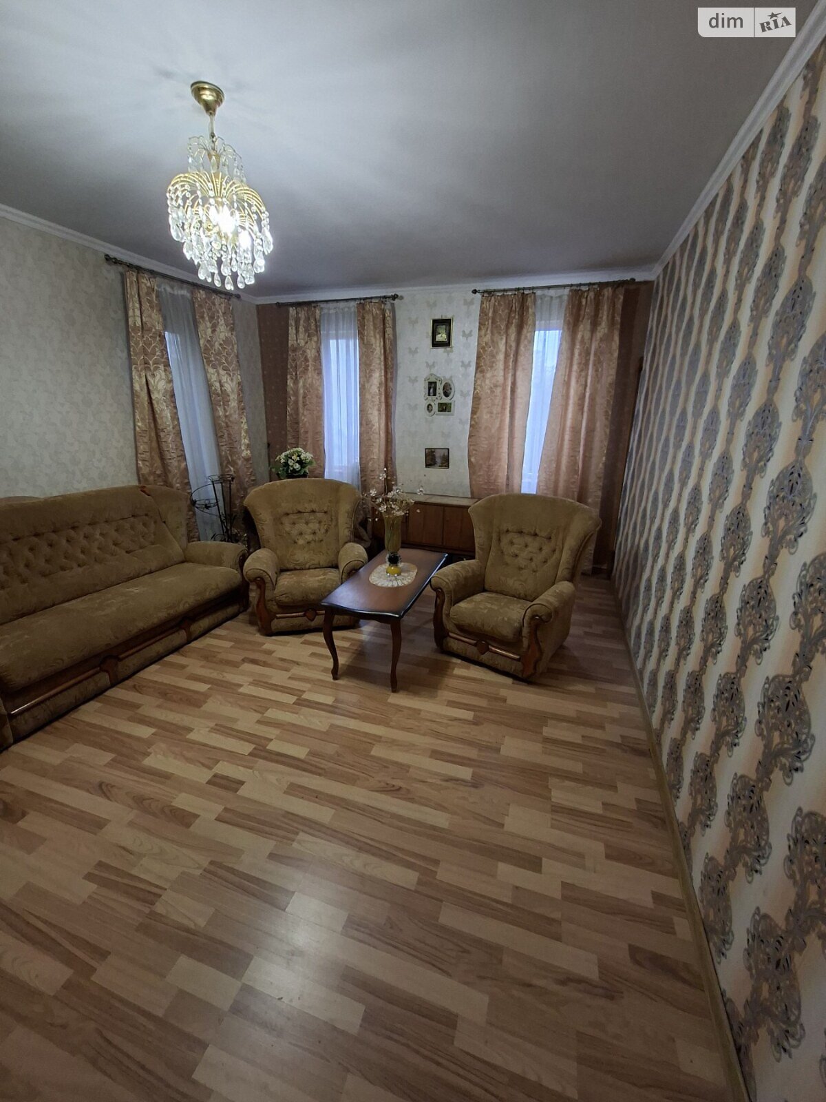 одноэтажный дом с гаражом, 95 кв. м, дерево и кирпич. Продажа в Пивденному (Харьков) фото 1 одноэтажный дом с гаражом, 95 кв. м, дерево и кирпич. Продажа в Пивденному (Харьков) фото 1