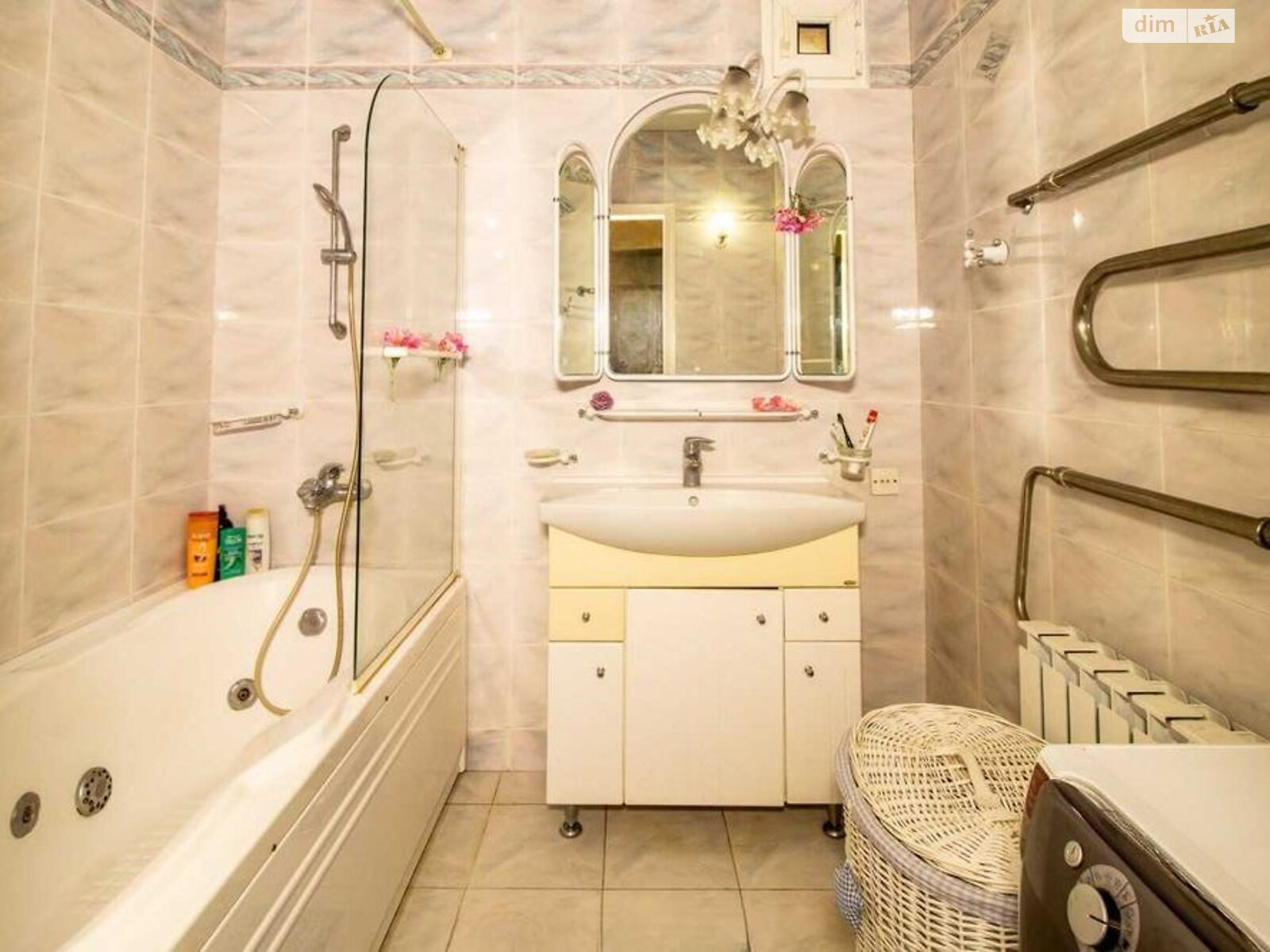 двоповерховий будинок з верандою, 237 кв. м, кирпич. Продаж у Південному фото 1 двоповерховий будинок з верандою, 237 кв. м, кирпич. Продаж у Південному фото 1