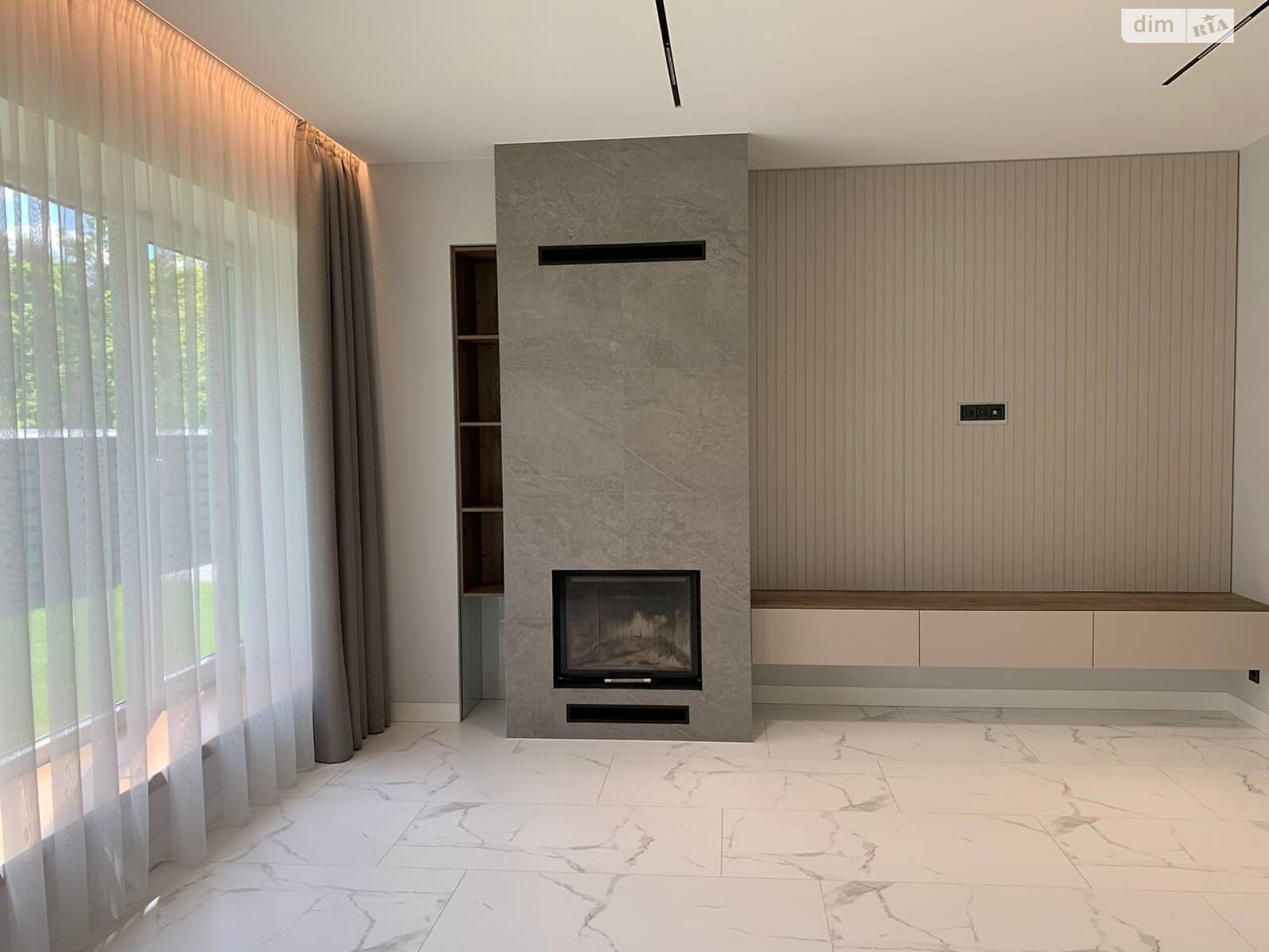 двоповерховий будинок з опаленням, 212.7 кв. м, цегла. Продаж у Плютах фото 1 двоповерховий будинок з опаленням, 212.7 кв. м, цегла. Продаж у Плютах фото 1