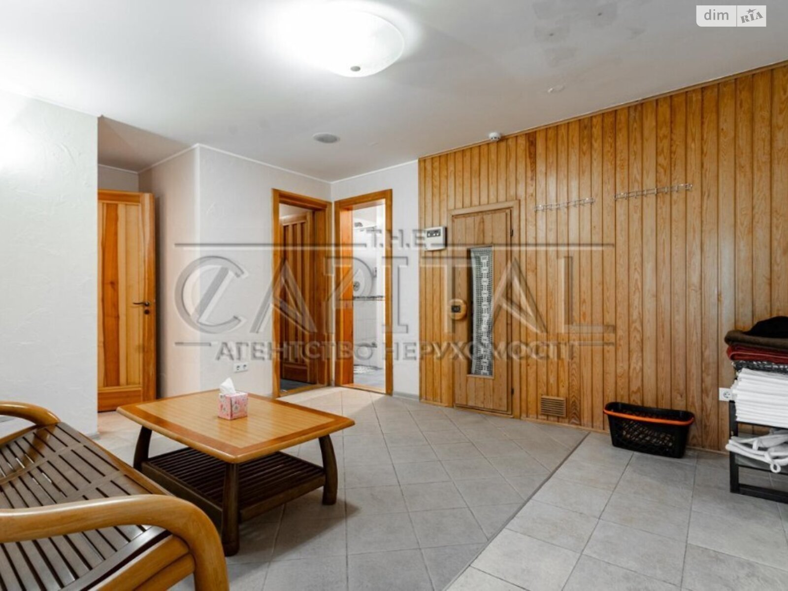 двоповерховий будинок, 823 кв. м, цегла. Продаж у Плютах фото 1 двоповерховий будинок, 823 кв. м, цегла. Продаж у Плютах фото 1