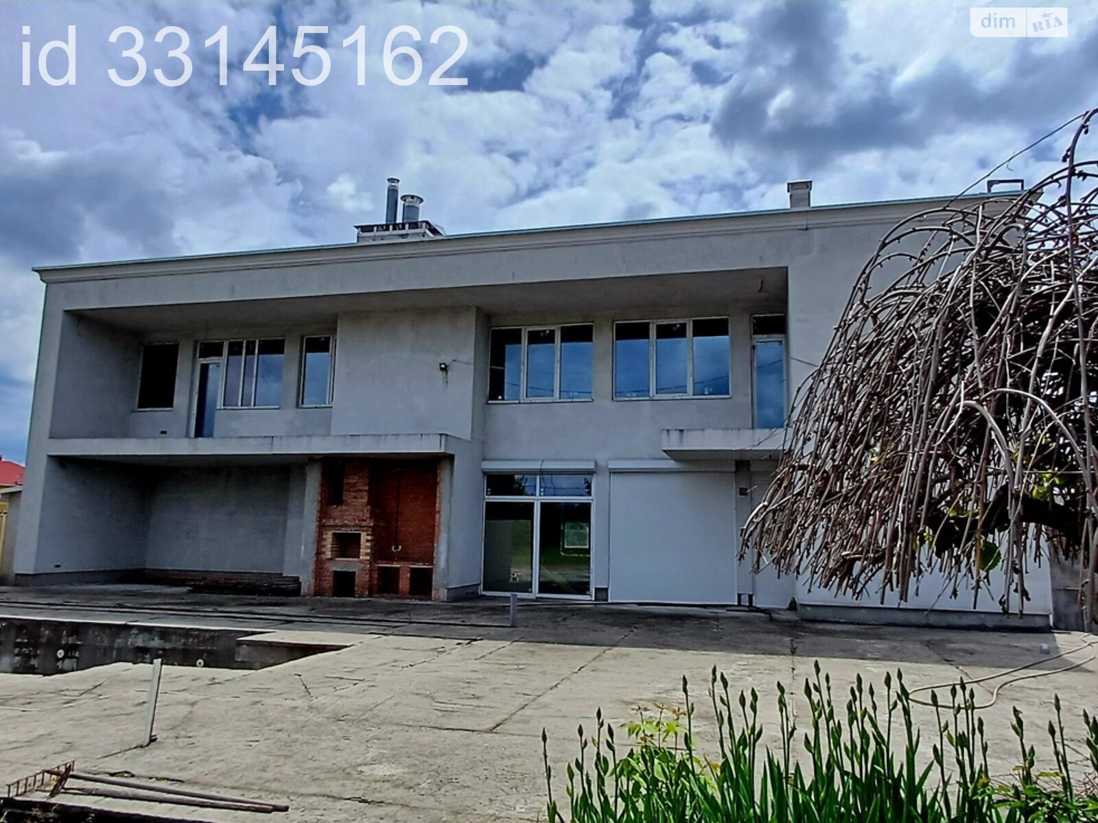 триповерховий будинок з верандою, 325 кв. м, цегла. Продаж у Плютах фото 1 триповерховий будинок з верандою, 325 кв. м, цегла. Продаж у Плютах фото 1