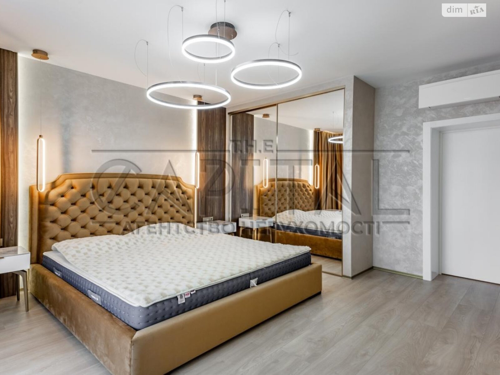 двухэтажный дом с ремонтом, 250 кв. м, кирпич. Продажа в Плютах фото 1 двухэтажный дом с ремонтом, 250 кв. м, кирпич. Продажа в Плютах фото 1