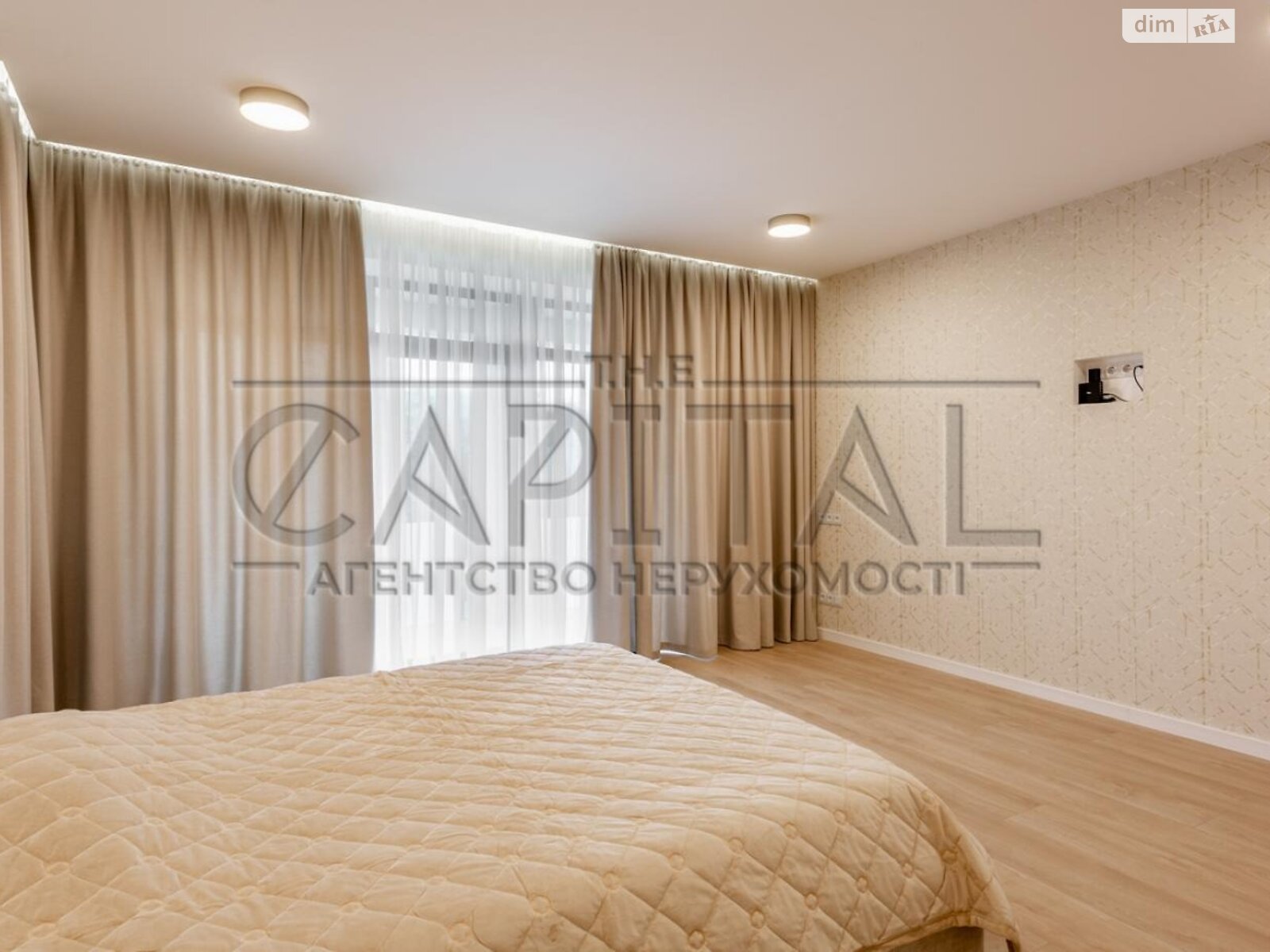 двухэтажный дом с ремонтом, 250 кв. м, кирпич. Продажа в Плютах фото 1 двухэтажный дом с ремонтом, 250 кв. м, кирпич. Продажа в Плютах фото 1