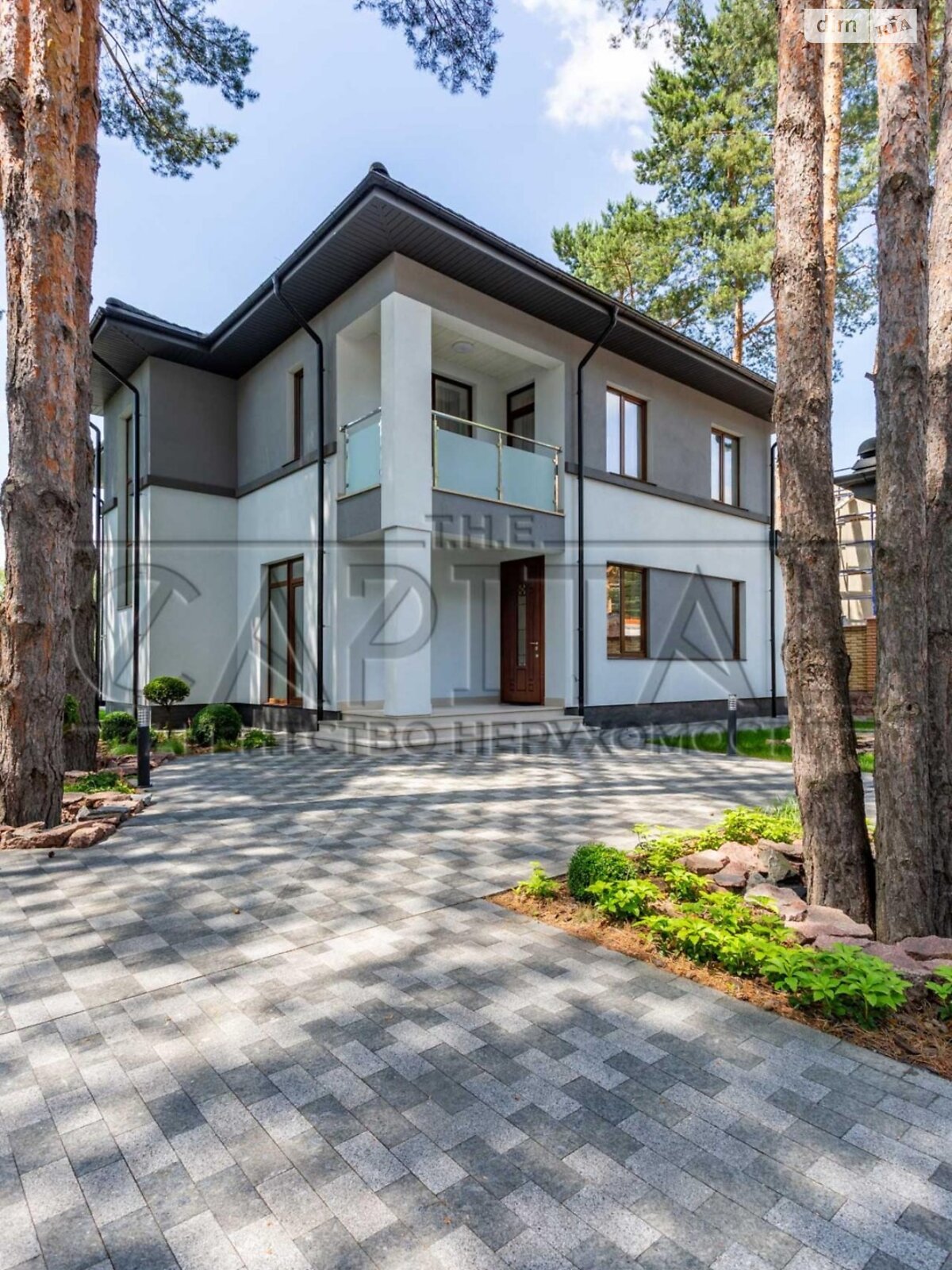 двухэтажный дом с ремонтом, 250 кв. м, кирпич. Продажа в Плютах фото 1 двухэтажный дом с ремонтом, 250 кв. м, кирпич. Продажа в Плютах фото 1