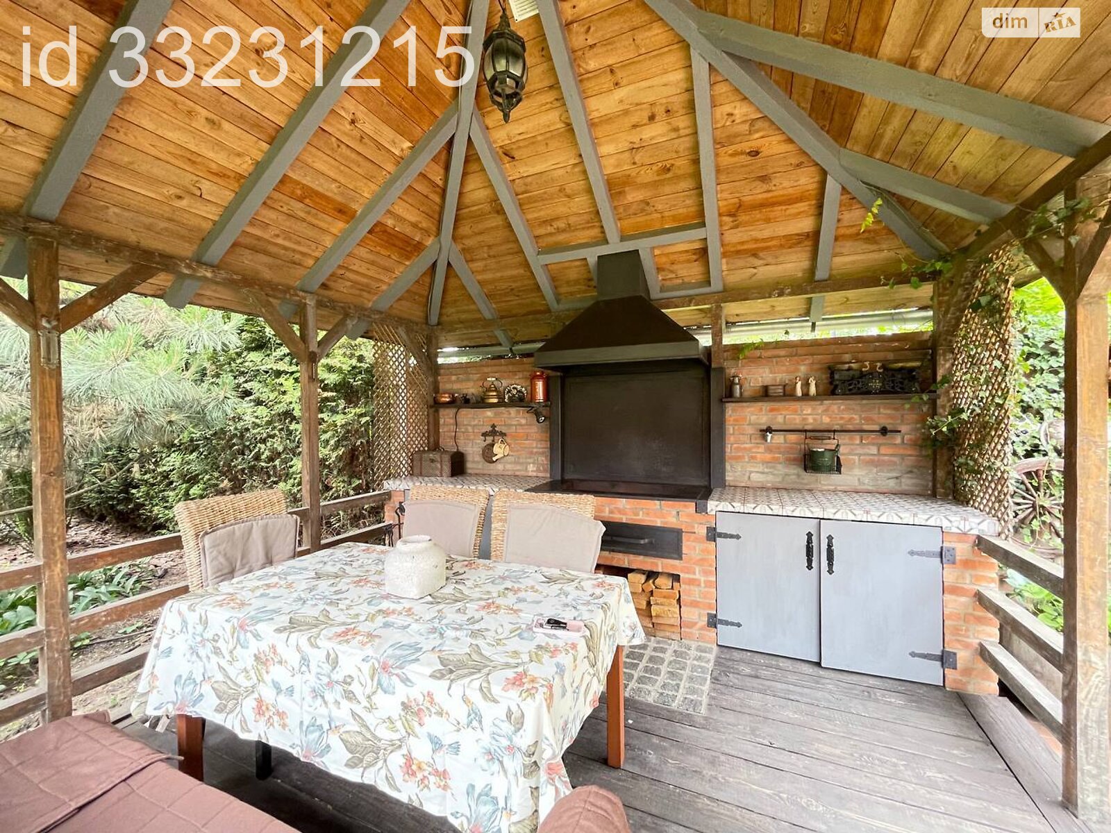 двухэтажный дом беседка, 200.6 кв. м, кирпич. Продажа в Плютах фото 1 двухэтажный дом беседка, 200.6 кв. м, кирпич. Продажа в Плютах фото 1