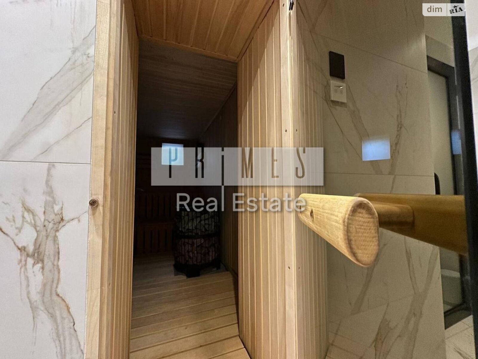 двоповерховий будинок, 360 кв. м, кирпич. Продаж у Плютах фото 1 двоповерховий будинок, 360 кв. м, кирпич. Продаж у Плютах фото 1