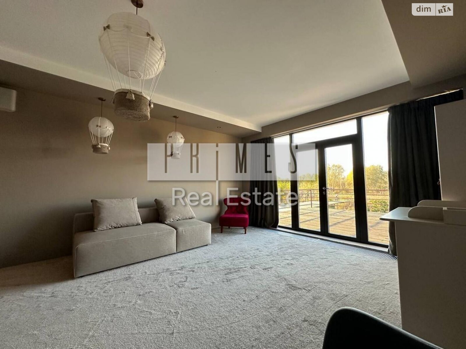 двоповерховий будинок, 360 кв. м, кирпич. Продаж у Плютах фото 1 двоповерховий будинок, 360 кв. м, кирпич. Продаж у Плютах фото 1