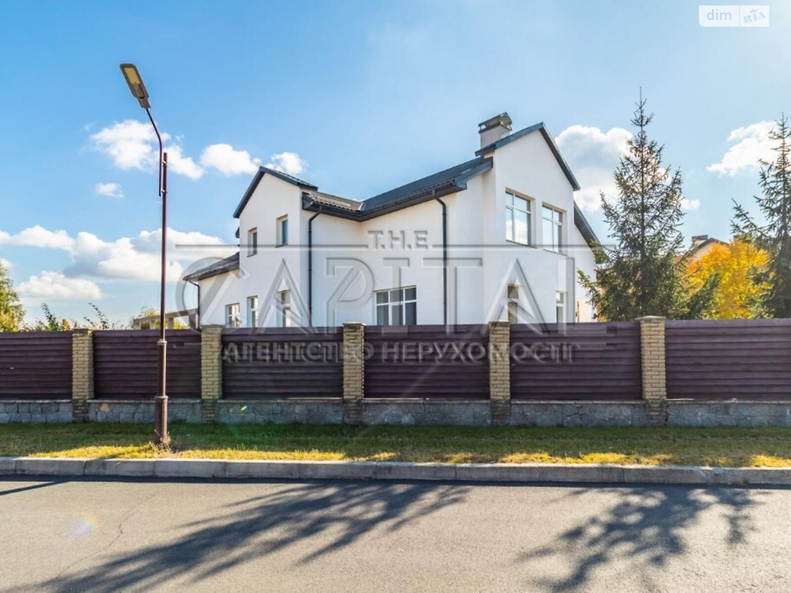 двоповерховий будинок, 409 кв. м, цегла. Продаж у Плютах фото 1