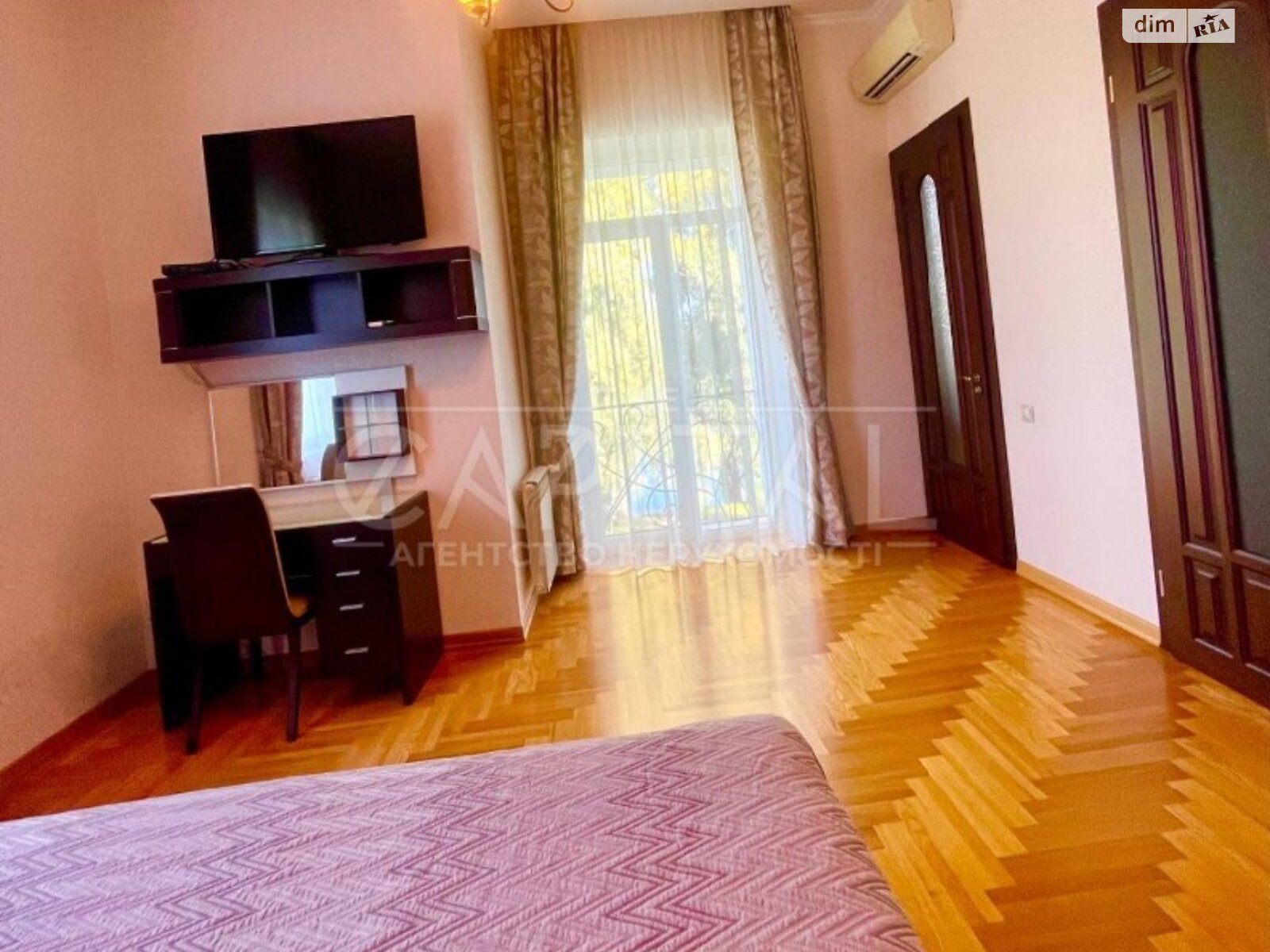 двоповерховий будинок, 420 кв. м, цегла. Продаж у Плютах фото 1