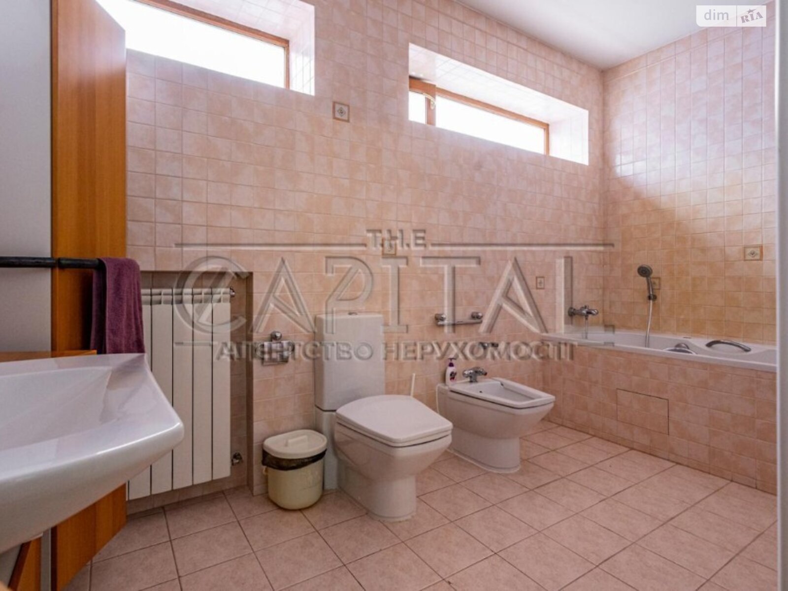 двухэтажный дом, 823 кв. м, кирпич. Продажа в Плютах фото 1 двухэтажный дом, 823 кв. м, кирпич. Продажа в Плютах фото 1