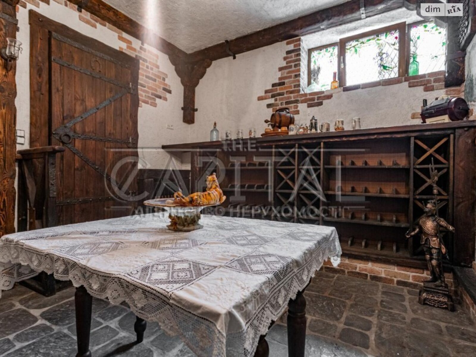 двухэтажный дом, 823 кв. м, кирпич. Продажа в Плютах фото 1 двухэтажный дом, 823 кв. м, кирпич. Продажа в Плютах фото 1