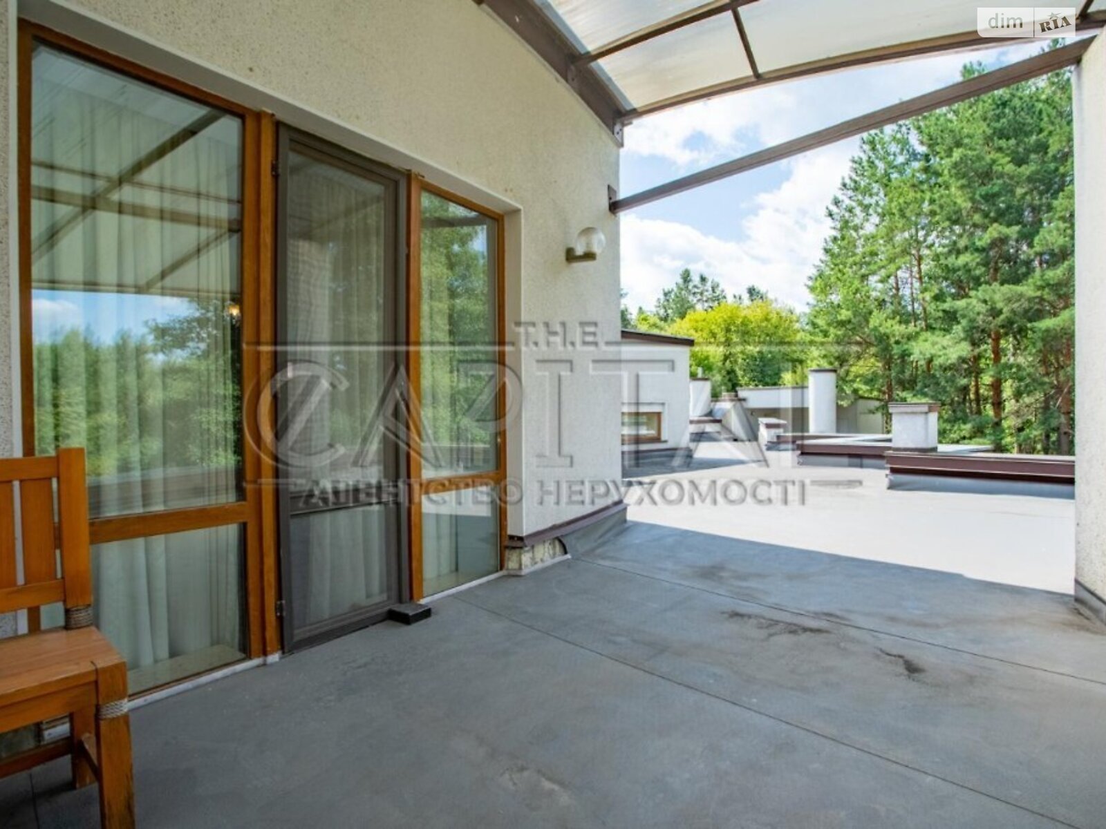 двухэтажный дом, 823 кв. м, кирпич. Продажа в Плютах фото 1 двухэтажный дом, 823 кв. м, кирпич. Продажа в Плютах фото 1