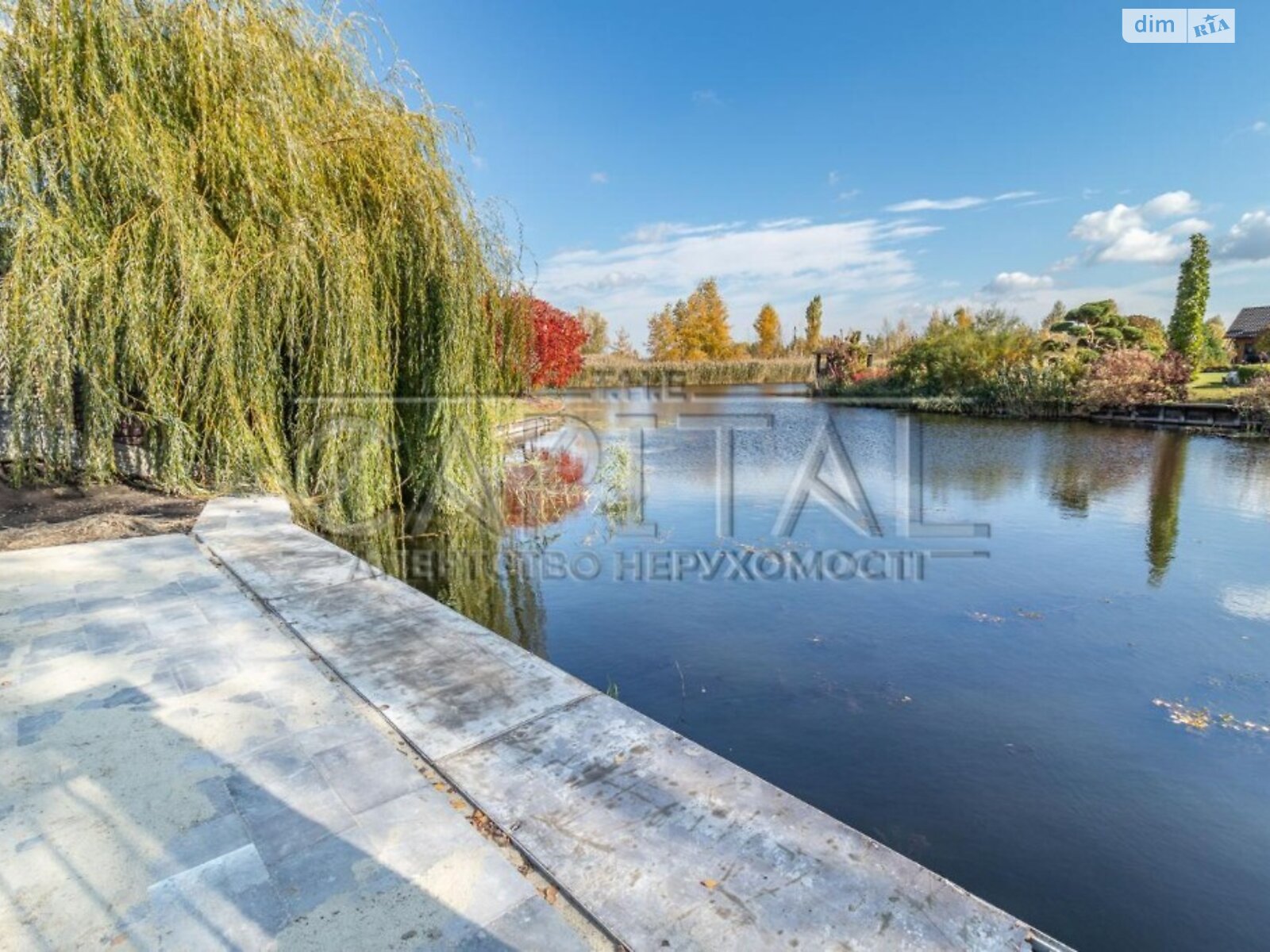 двоповерховий будинок, 409 кв. м, цегла. Продаж у Плютах фото 1 двоповерховий будинок, 409 кв. м, цегла. Продаж у Плютах фото 1