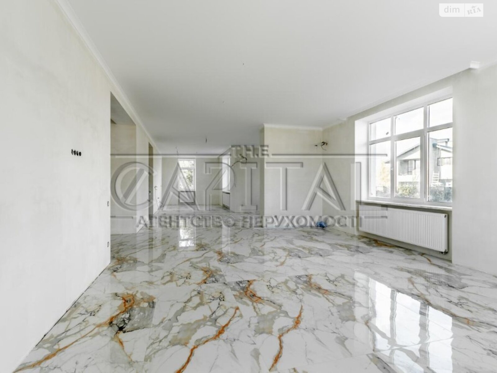 двоповерховий будинок, 409 кв. м, цегла. Продаж у Плютах фото 1 двоповерховий будинок, 409 кв. м, цегла. Продаж у Плютах фото 1