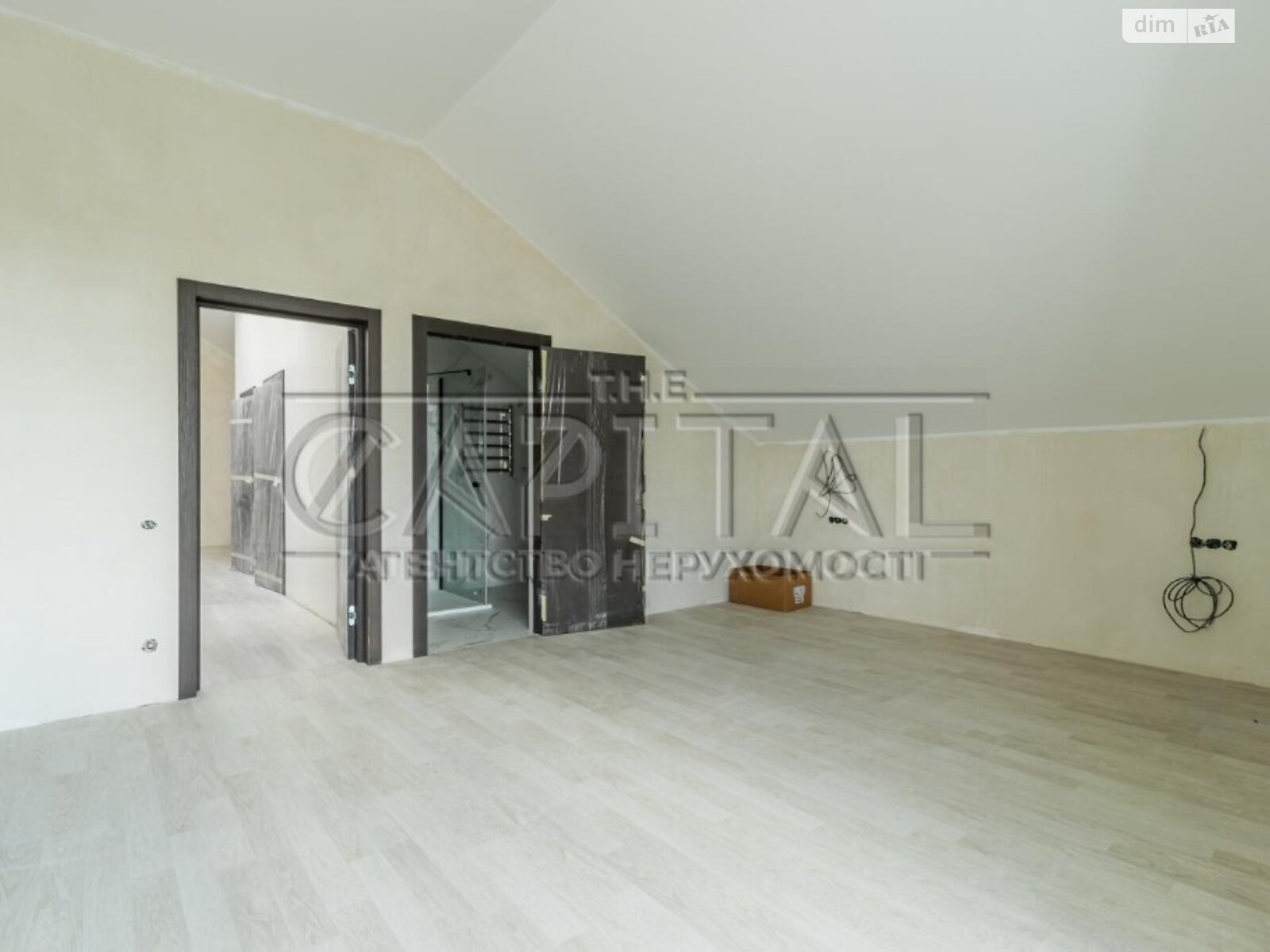 двоповерховий будинок, 409 кв. м, цегла. Продаж у Плютах фото 1 двоповерховий будинок, 409 кв. м, цегла. Продаж у Плютах фото 1