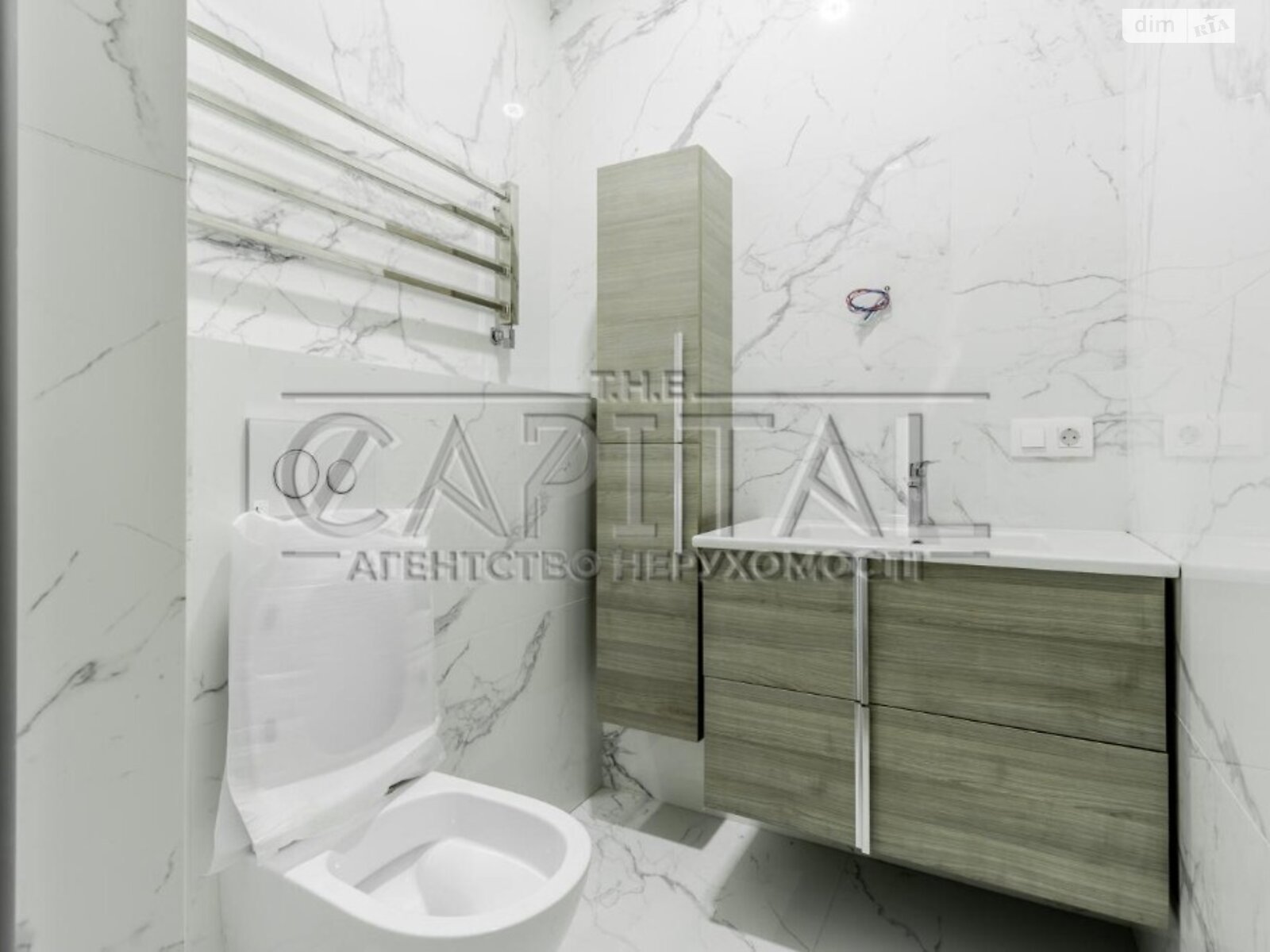 двоповерховий будинок, 409 кв. м, цегла. Продаж у Плютах фото 1 двоповерховий будинок, 409 кв. м, цегла. Продаж у Плютах фото 1