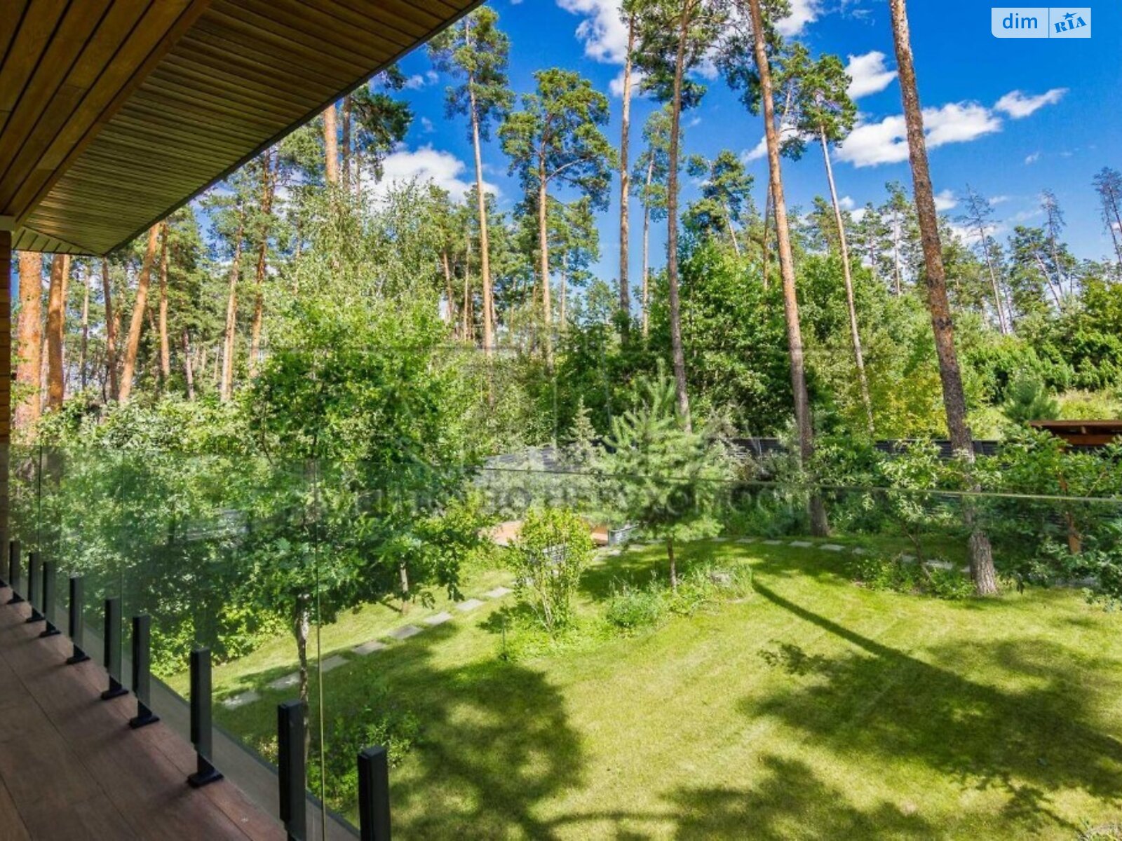 двоповерховий будинок, 520 кв. м, цегла. Продаж у Плютах фото 1 двоповерховий будинок, 520 кв. м, цегла. Продаж у Плютах фото 1