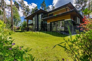 двухэтажный дом с отоплением, 520 кв. м, кирпич. Продажа в Плютах фото 2