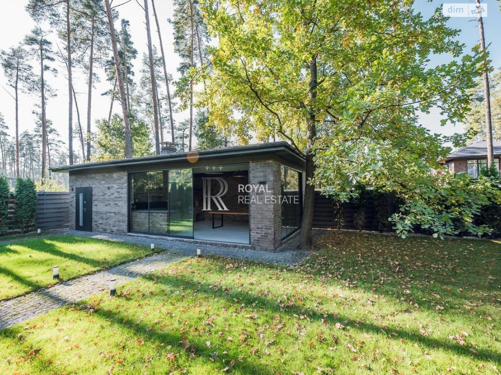 двоповерховий будинок, 330 кв. м, кирпич. Продаж у Плютах фото 1 двоповерховий будинок, 330 кв. м, кирпич. Продаж у Плютах фото 1