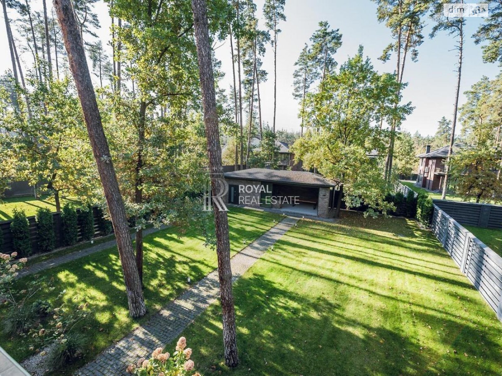 двоповерховий будинок, 330 кв. м, кирпич. Продаж у Плютах фото 1 двоповерховий будинок, 330 кв. м, кирпич. Продаж у Плютах фото 1