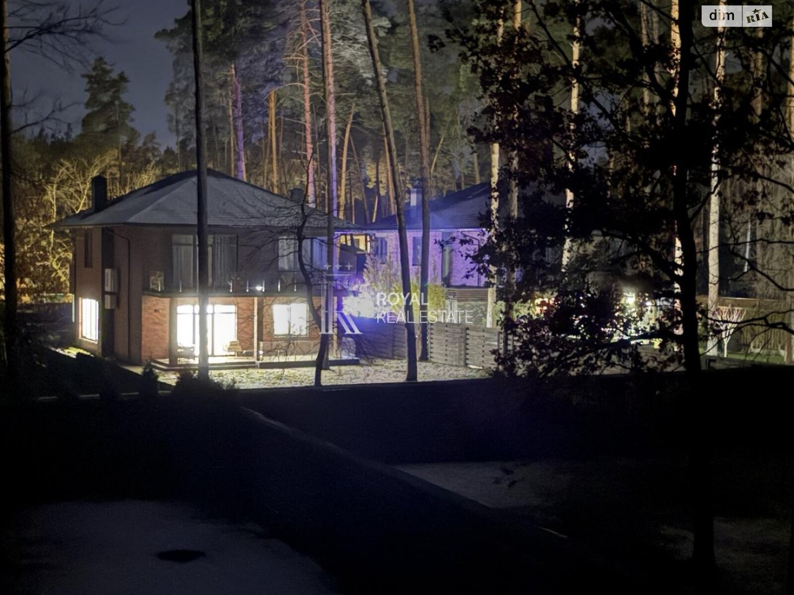 двоповерховий будинок, 330 кв. м, кирпич. Продаж у Плютах фото 1 двоповерховий будинок, 330 кв. м, кирпич. Продаж у Плютах фото 1