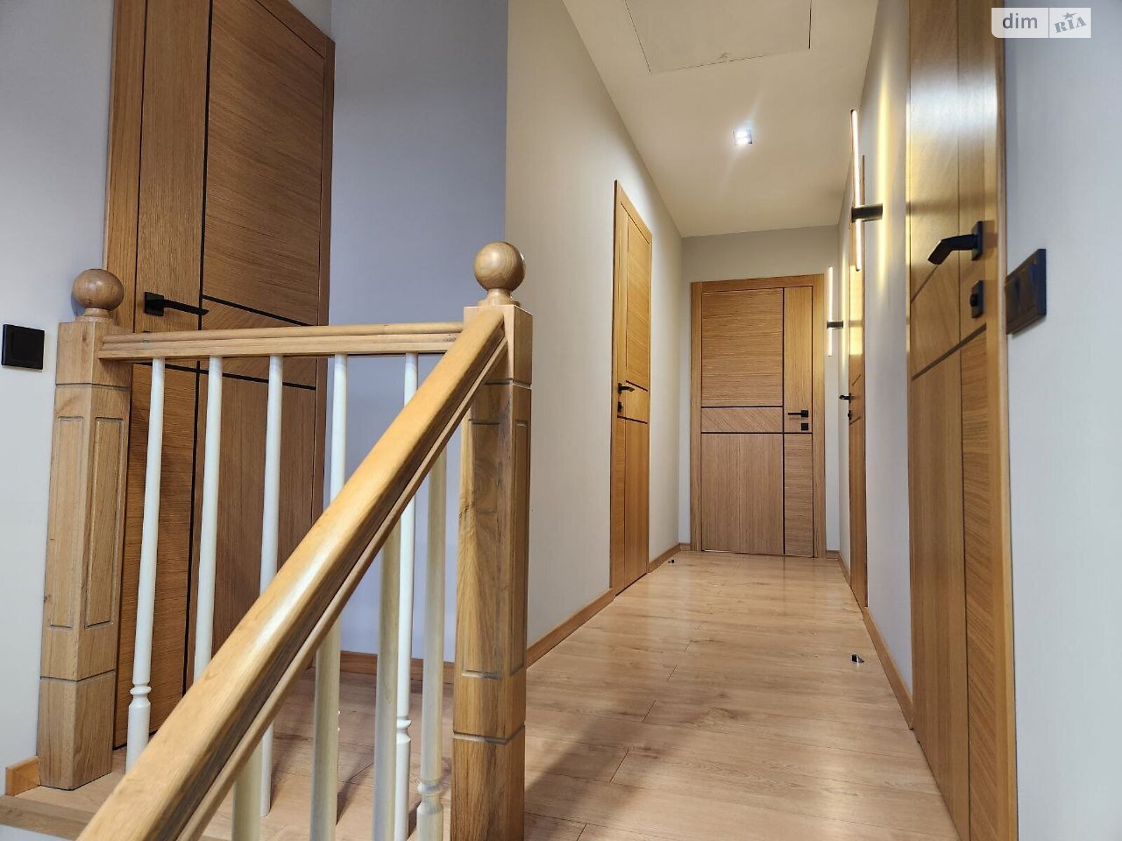 двоповерховий будинок з верандою, 147.6 кв. м, шлакоблок. Продаж у Побережжі фото 1