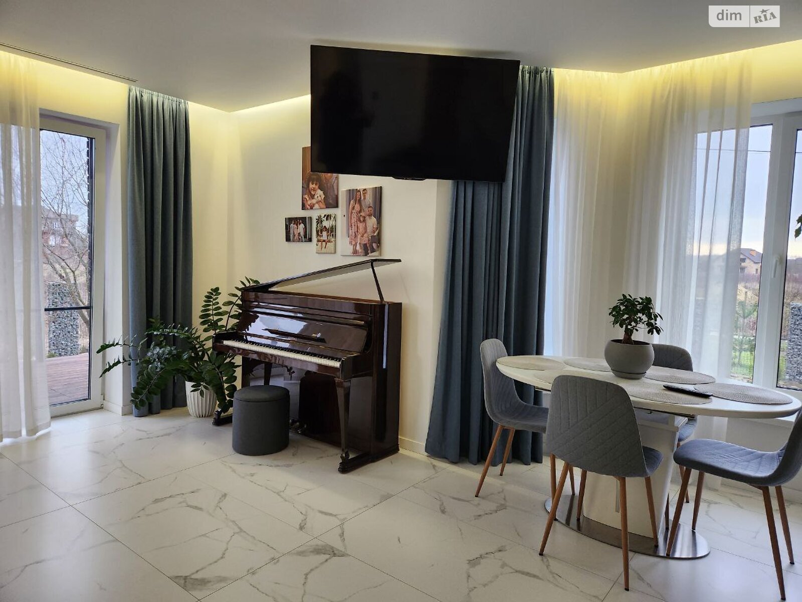 двоповерховий будинок з верандою, 147.6 кв. м, шлакоблок. Продаж у Побережжі фото 1