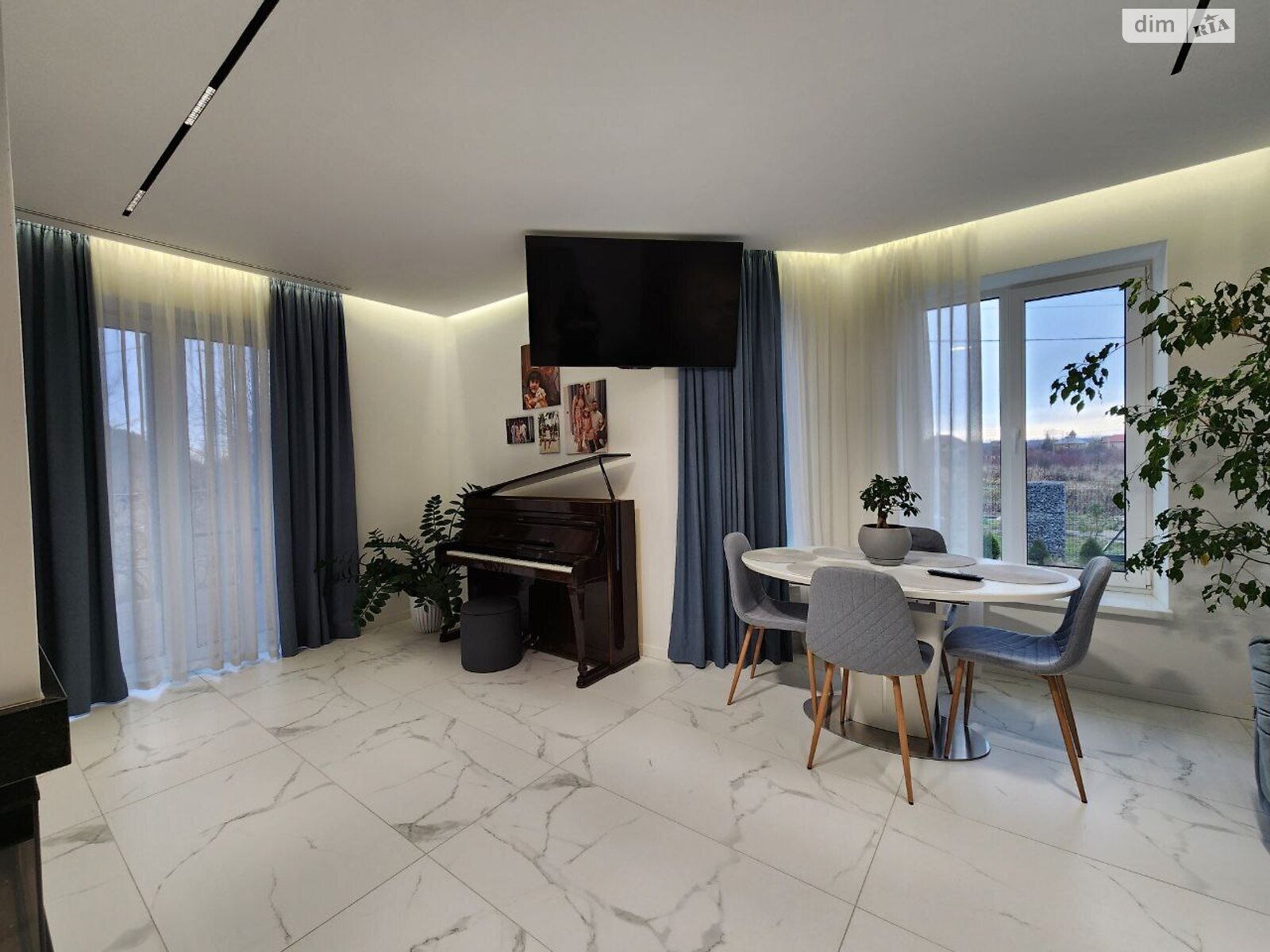 двоповерховий будинок з верандою, 147.6 кв. м, шлакоблок. Продаж у Побережжі фото 1